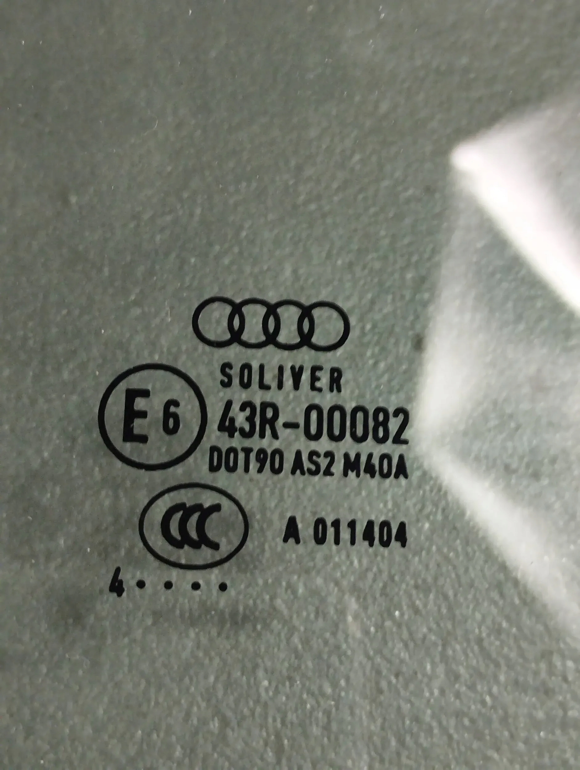 Audi A1 8X 2014 window right