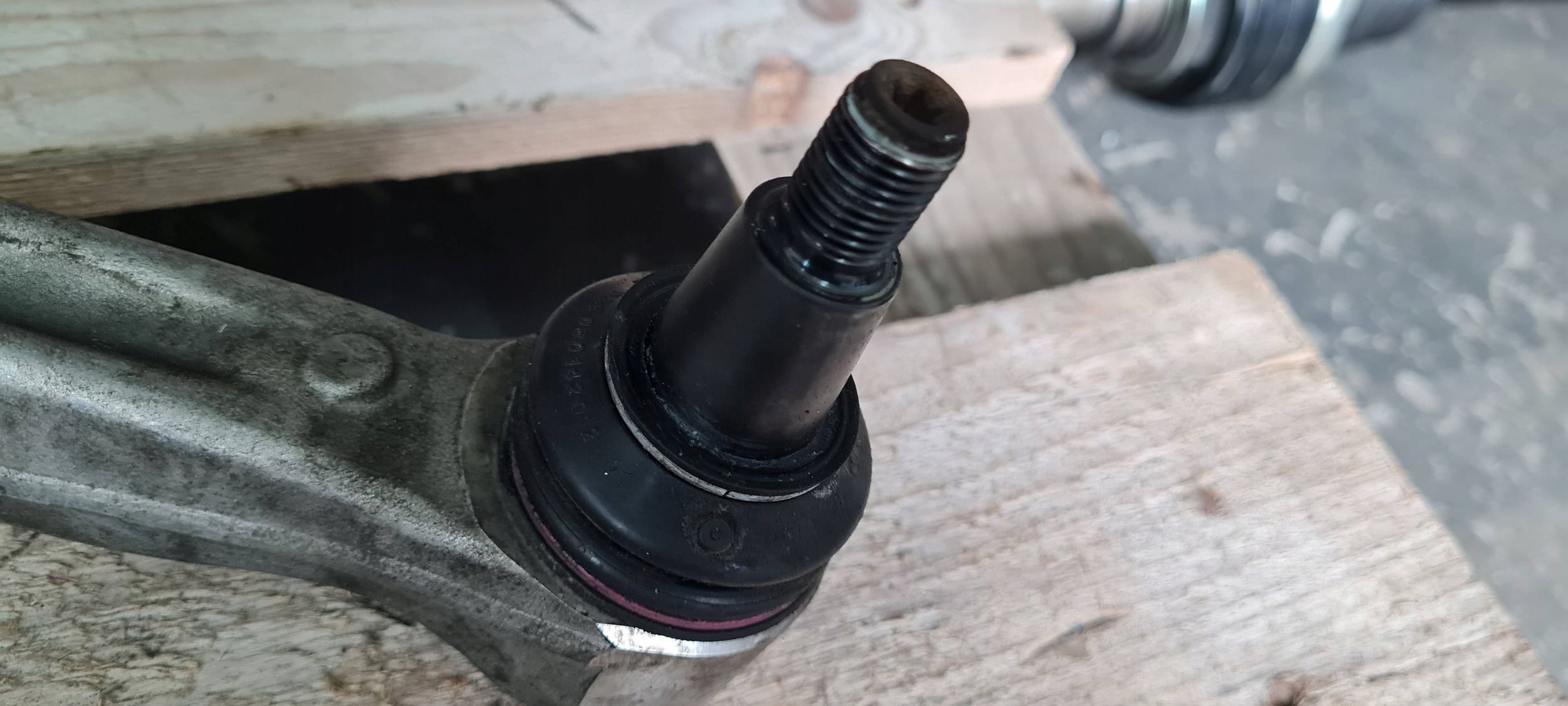 SQ8 4M RSQ8 Q8 arm left front front lower 4M0407695C SQ7 4M Q7