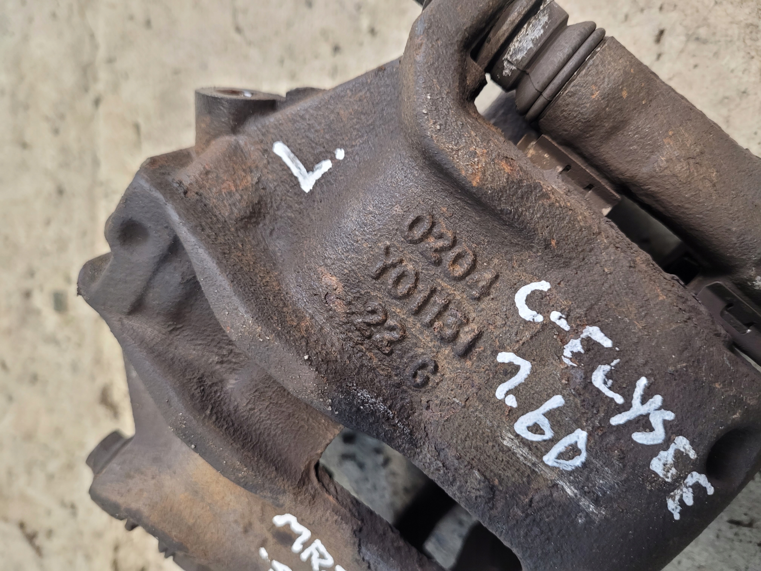 caliper brake left front 0204Y01131 C-ELYSEE II 1.6 BLUEHDI