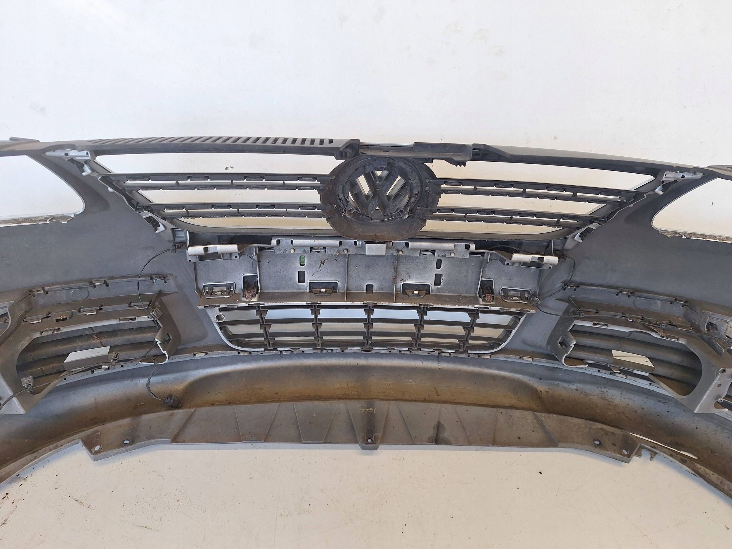 VOLKSWAGEN PASSAT B6 R-LINE 05-10 bumper 3C0807221