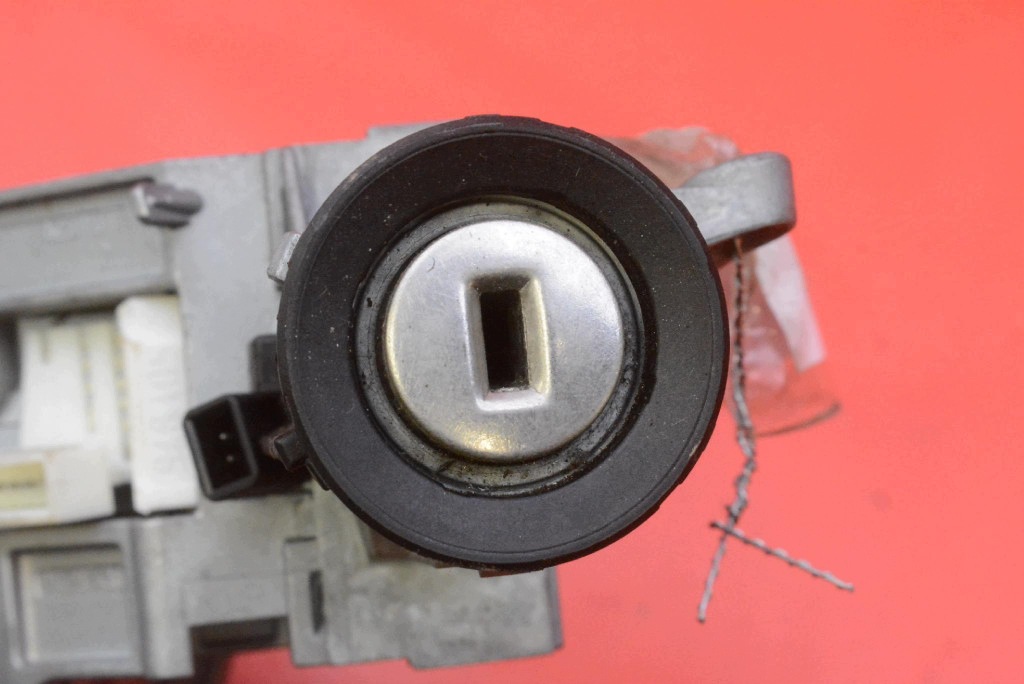 ignition key 2421430 OPEL ASTRA 3 III H 1.7 CDTI 100 KM 04-07