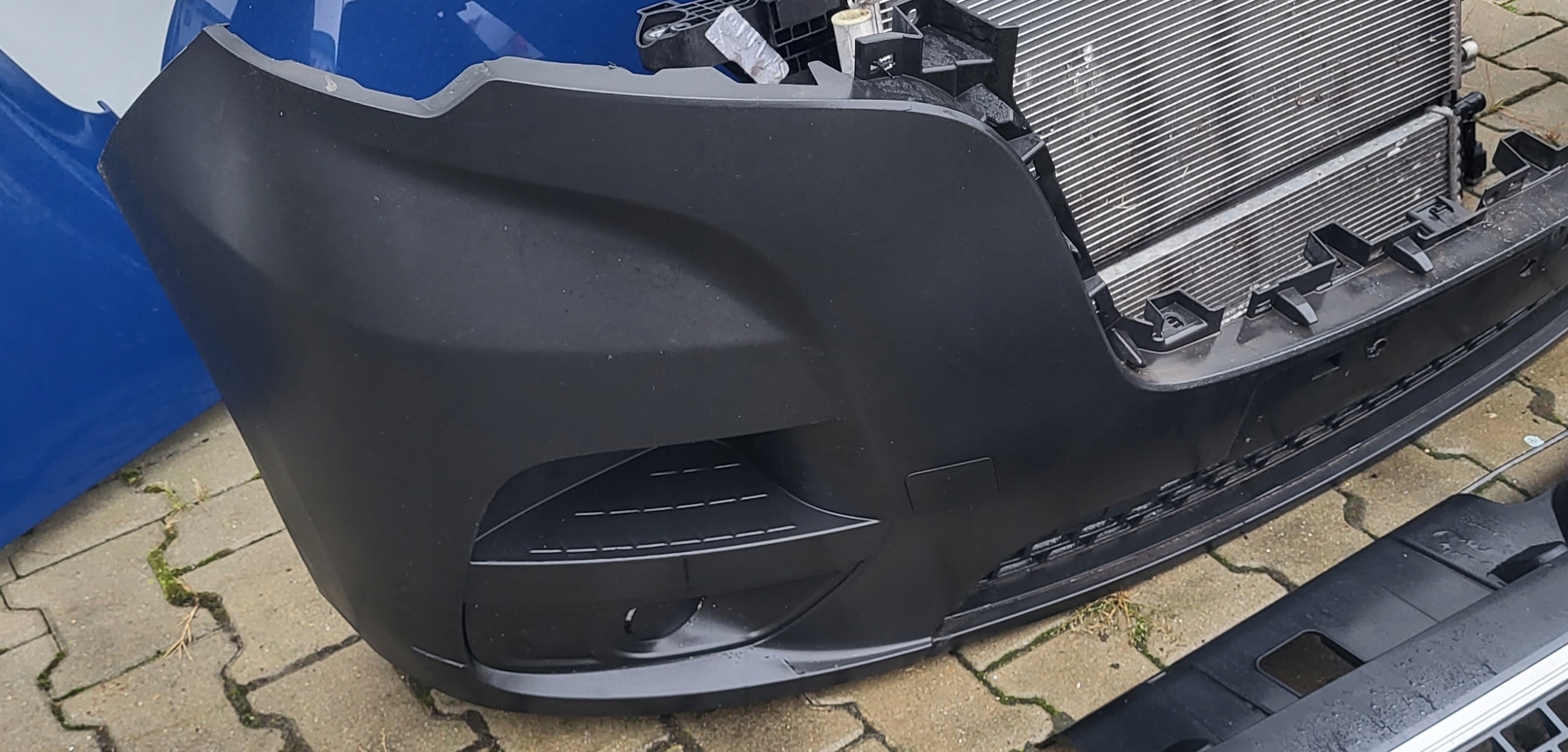 RENAULT MASTER IV 20 ROK > MASKA PAS LAMPY ZDERZAK BŁOTNIKI Numer katalogowy części MASTER IV 20 ROK >