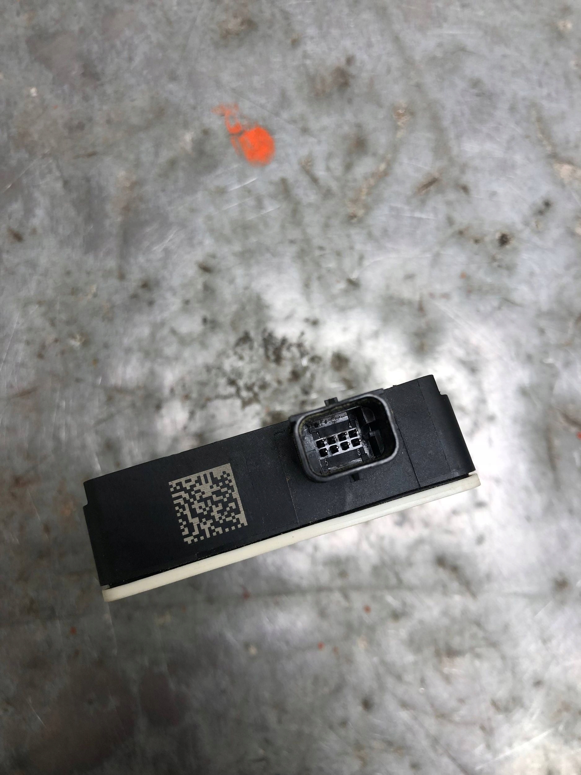 RADAR Sensor DISTRONIC MERCEDES A0009051214