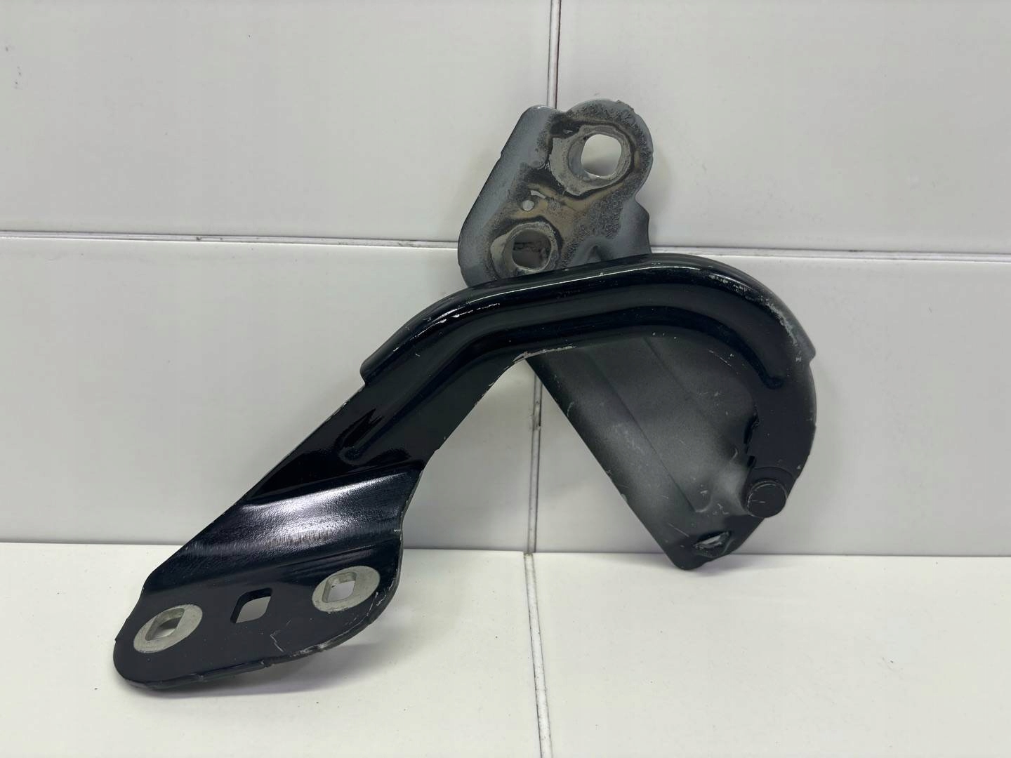 hinge bonnets left side Ford Kuga 2 2016 BM51-A16801-AD