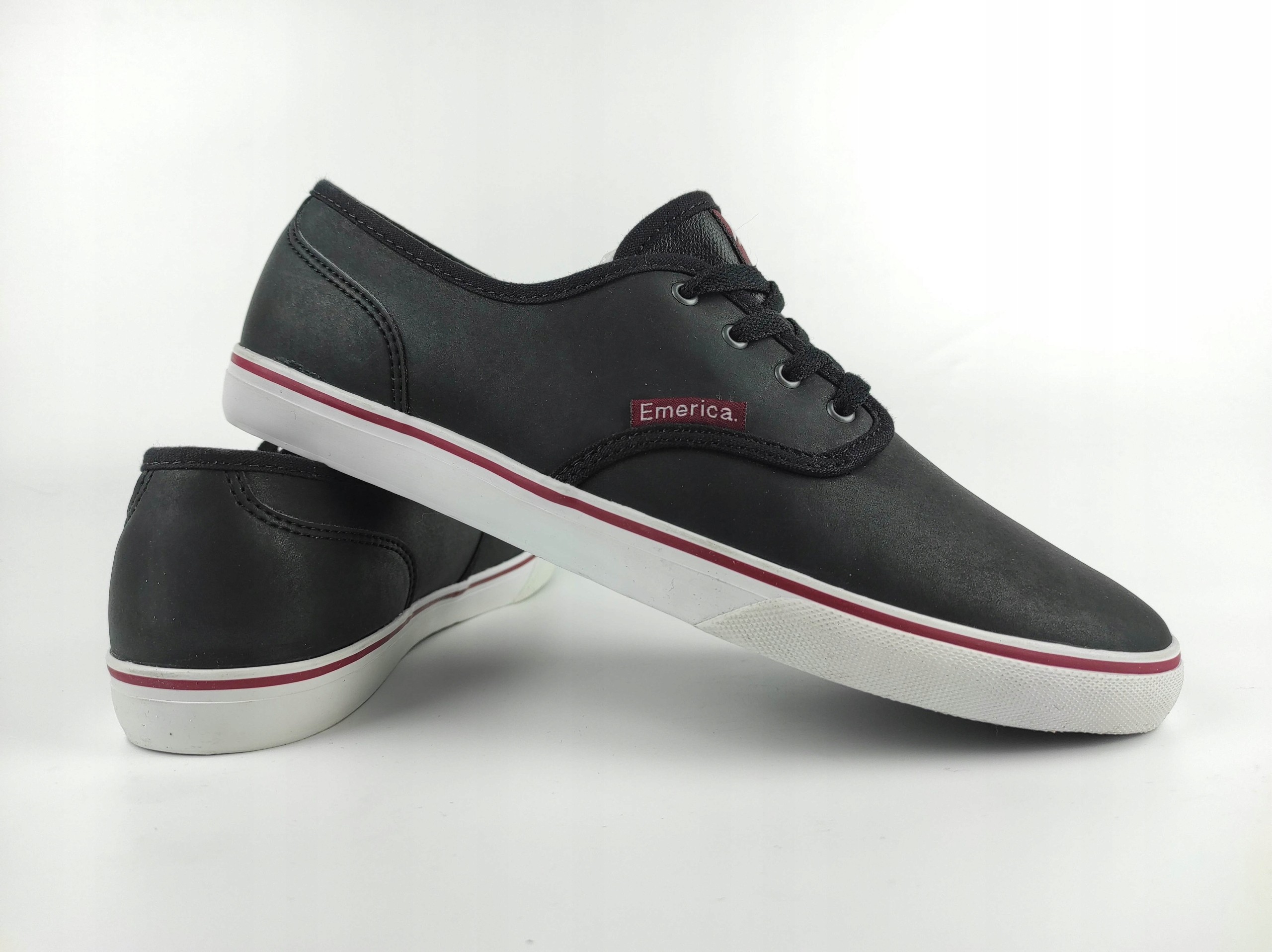 50 Pánské Boty Emerica Víno Cruiser Black/white/burgundy 6101000097-357 42