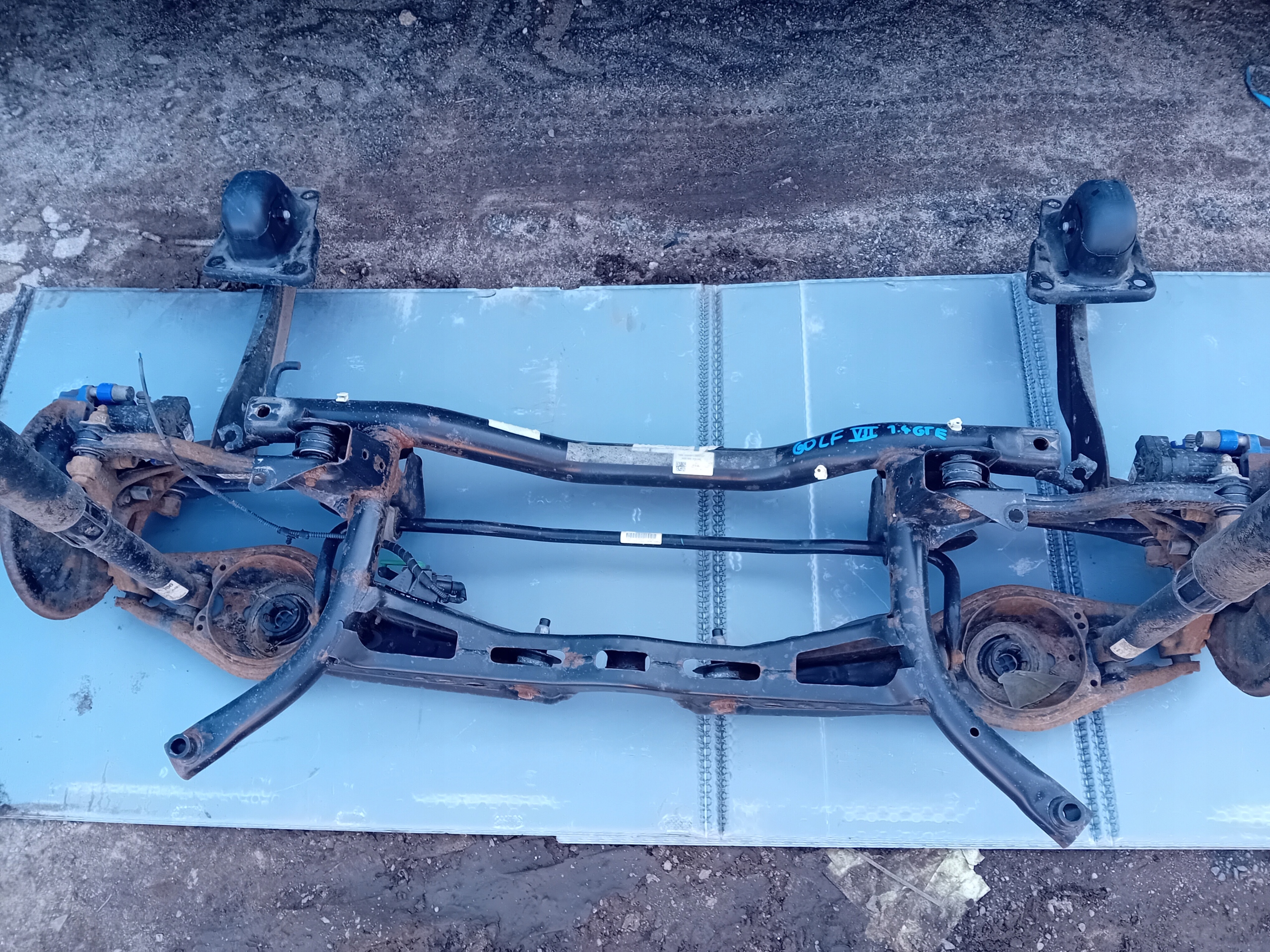 Zawieszenie tył kompletne VW Golf 7 Audi A3