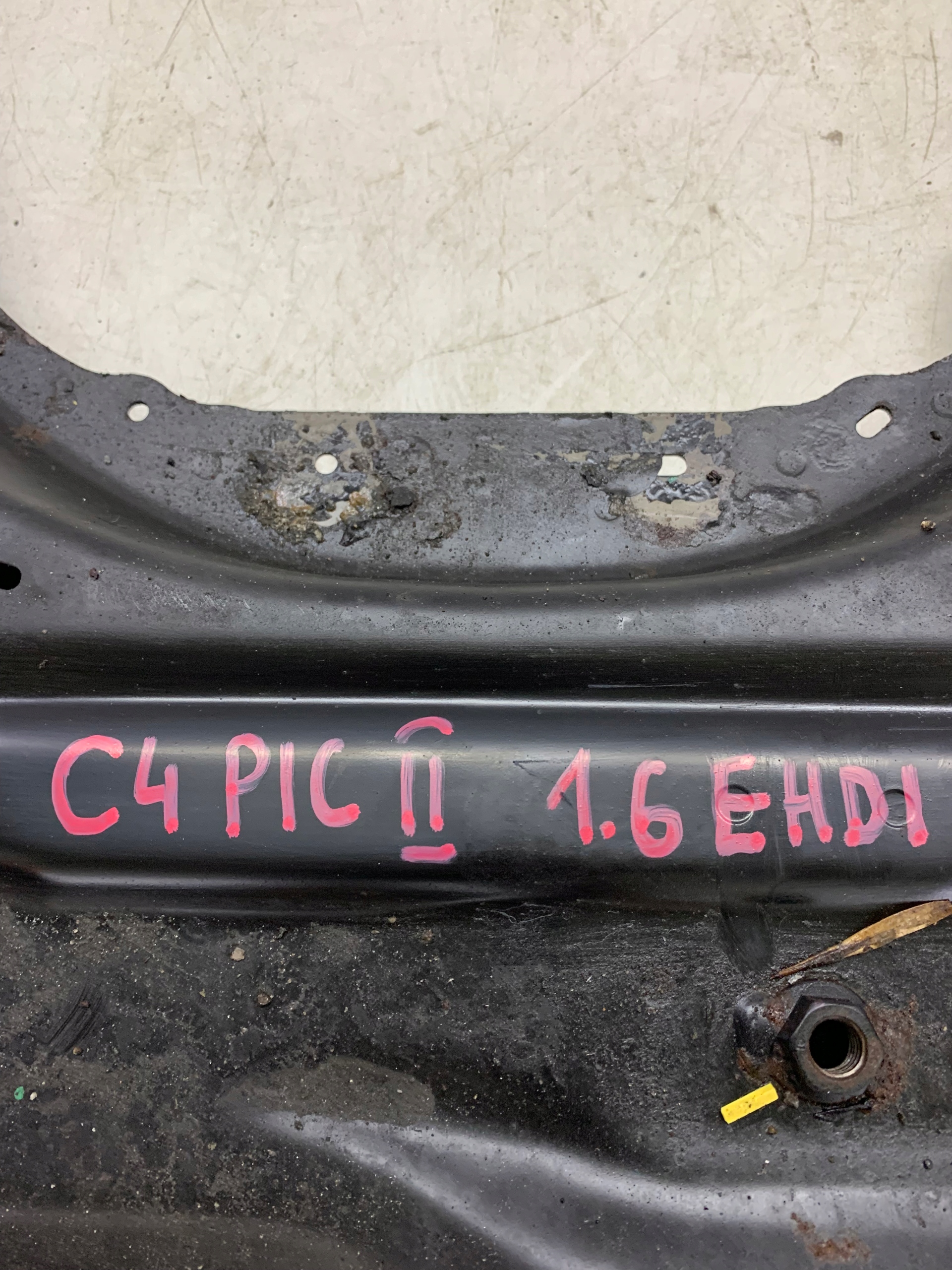 axle beam subframe axle beam TRAWERS front CITROEN C4 II PICASSO 13-19