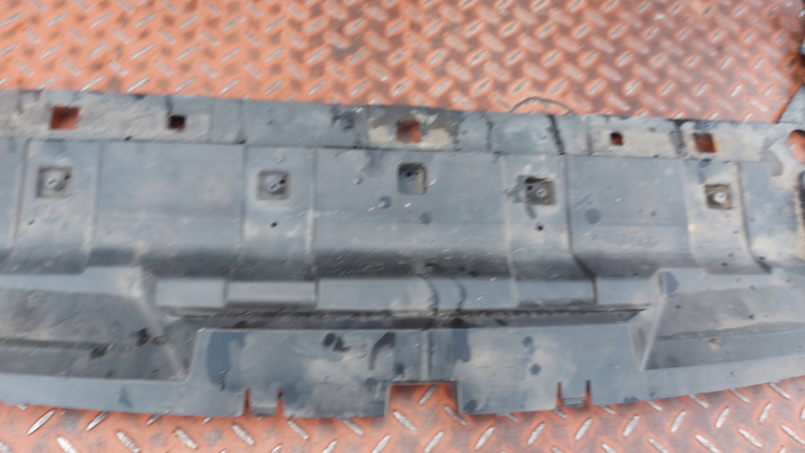 ABSORBER Blende Abdeckung unter Stoßstange VOLVO XC40 II