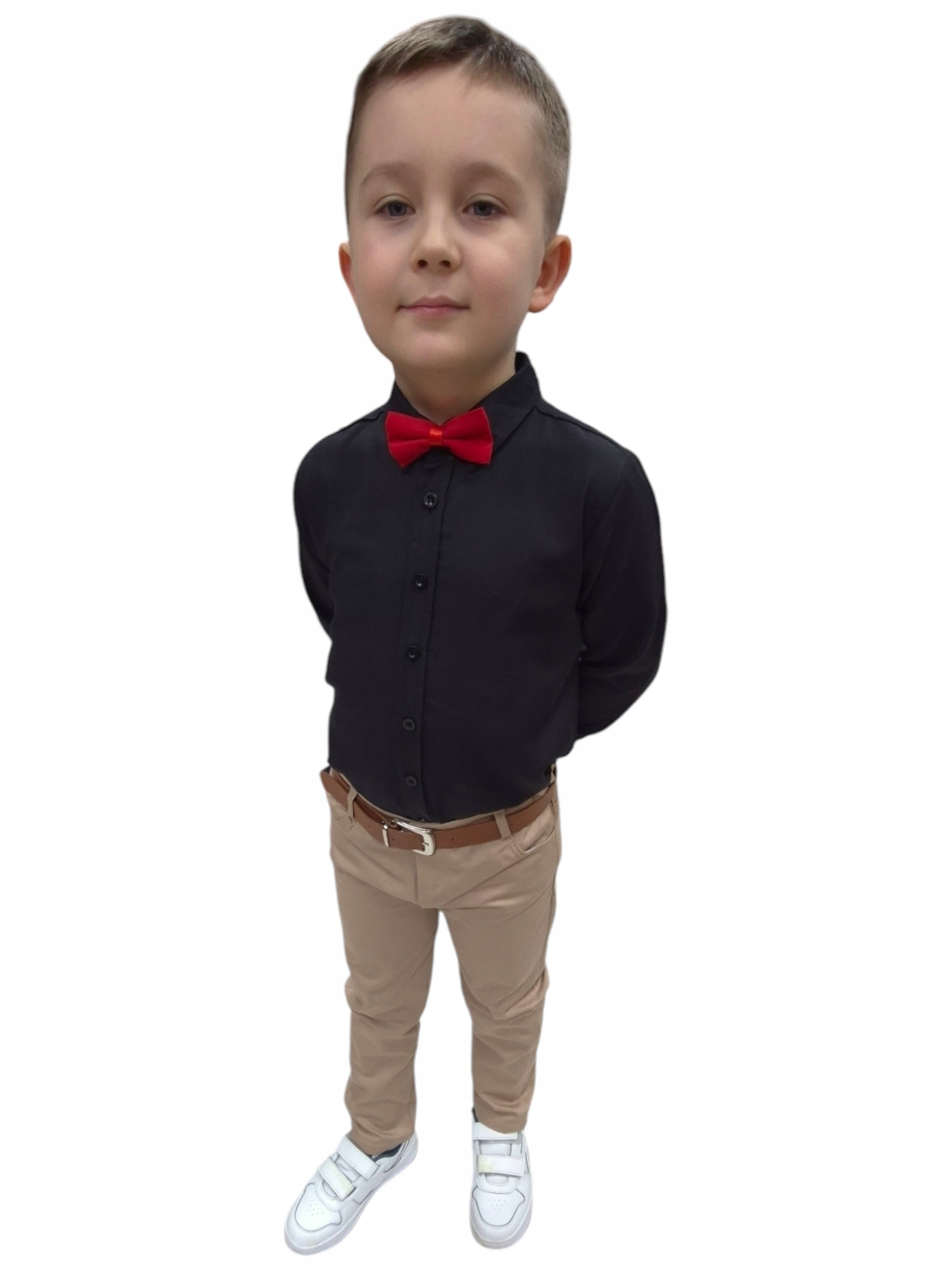 ELEGANCKA CZARNA KOSZULA CHŁOPIĘCA Z MUCHĄ 122 Marka Inna marka