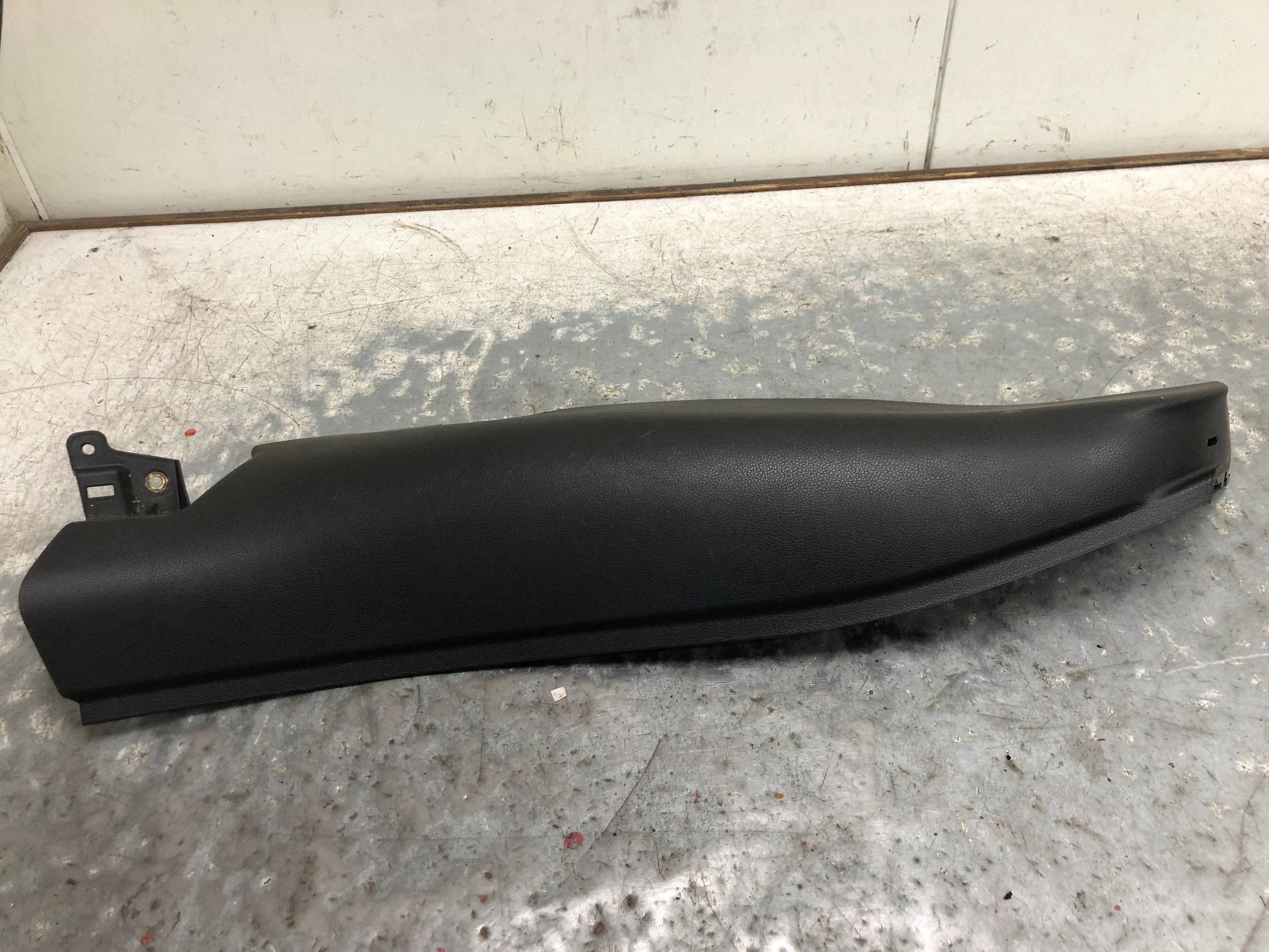 fedél hátsó ülés bal hátsó OPEL ASTRA K KOMBI 13452096