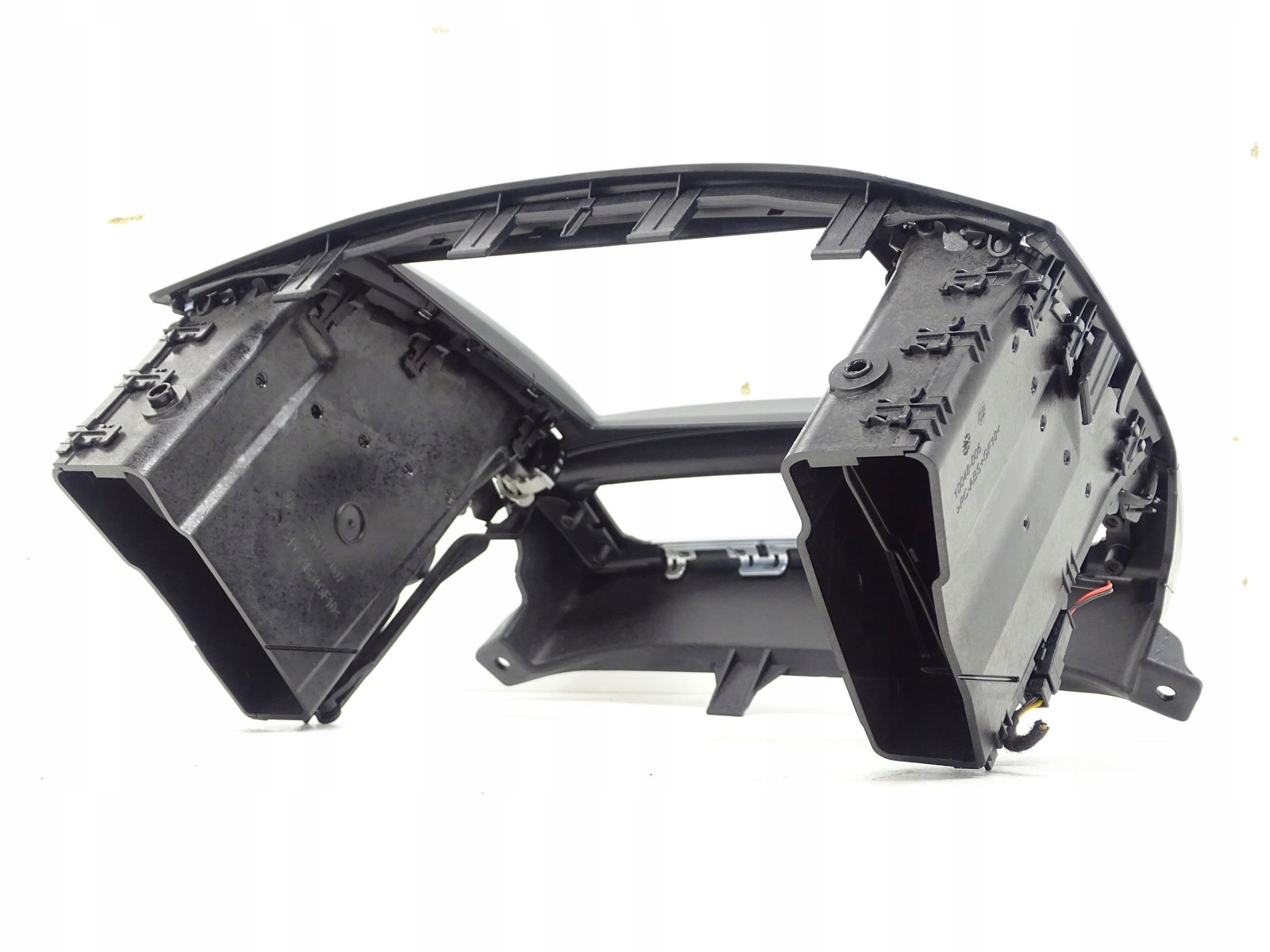 grid air conditioning devices central MASERATI LEVANTE 6700749220