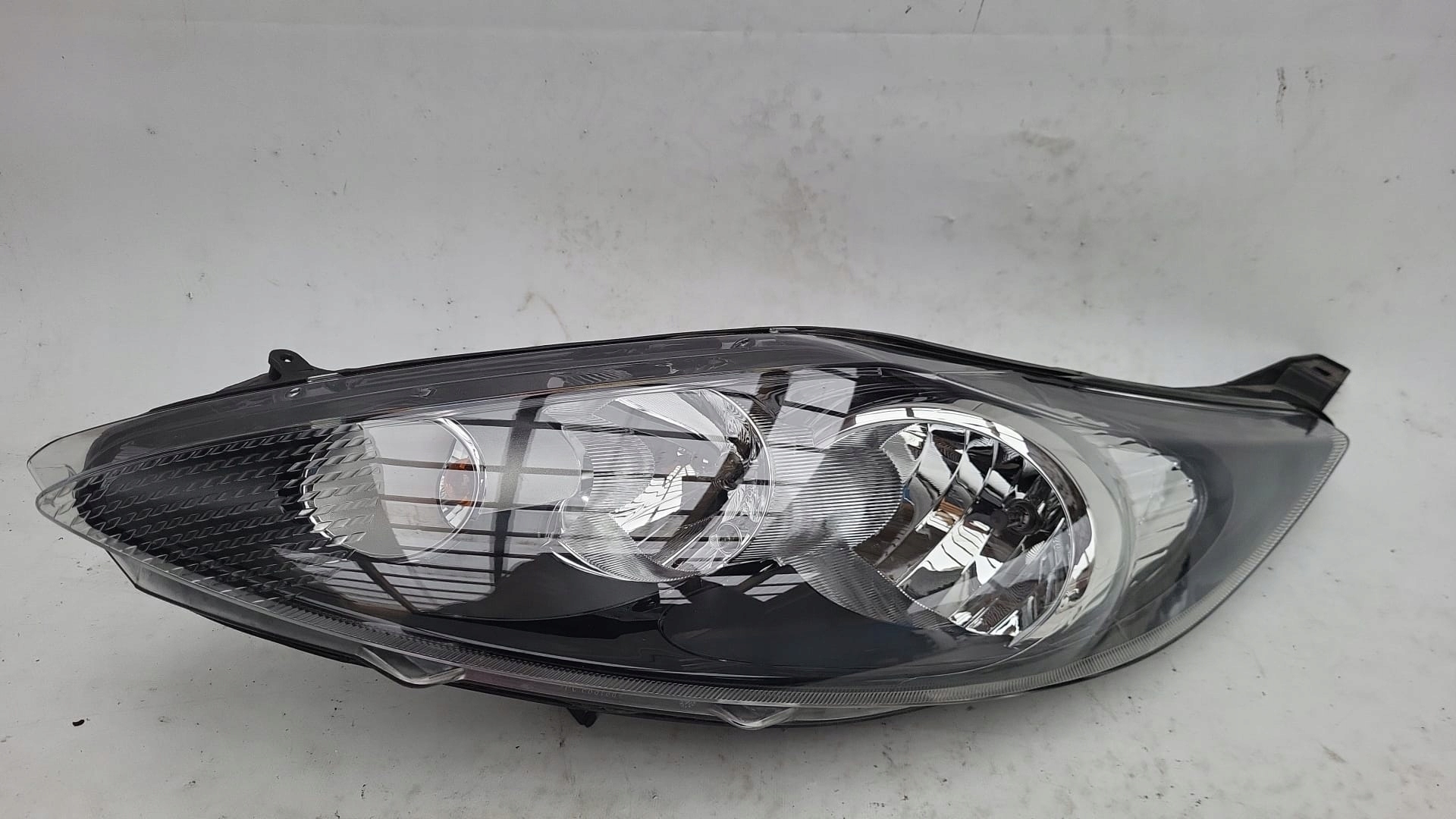 FORD FIESTA MK7 light left front front 8A61-13W030-AJ