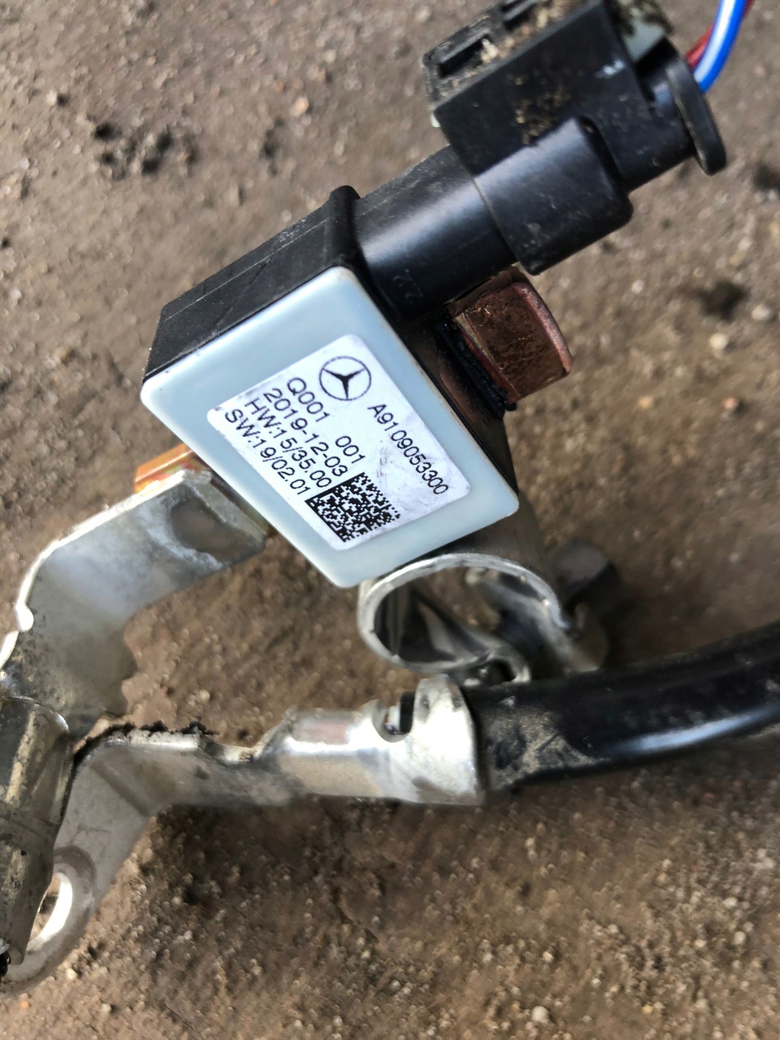 Минусовая клемма SPRINTER 907 910 A9109053300