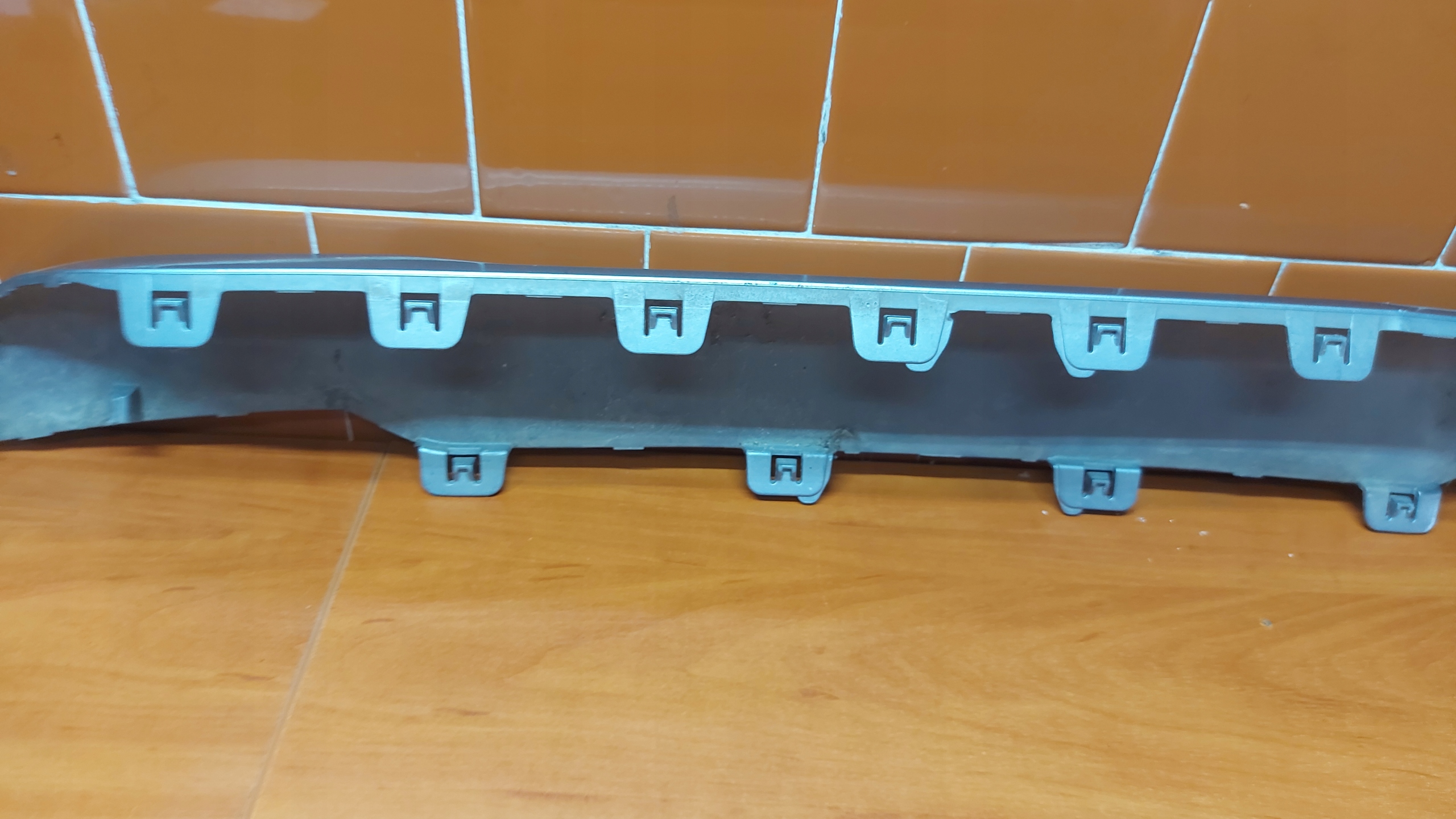moulding cap of a bumper front front TOYOTA AYGO X 22