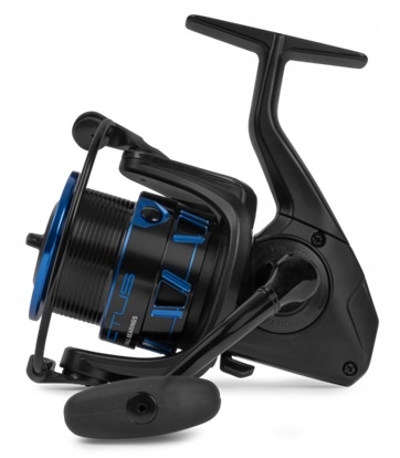 Preston Kołowrotek Invictus 520 Feeder