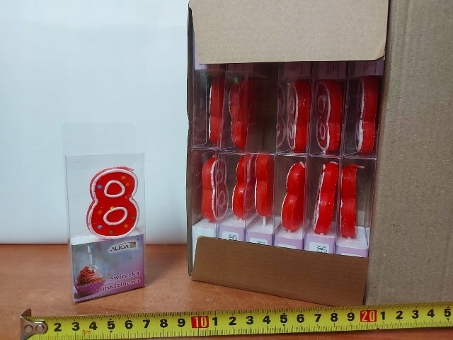 świeczka 12szt. urodziny ''8'' KROPKI — 3