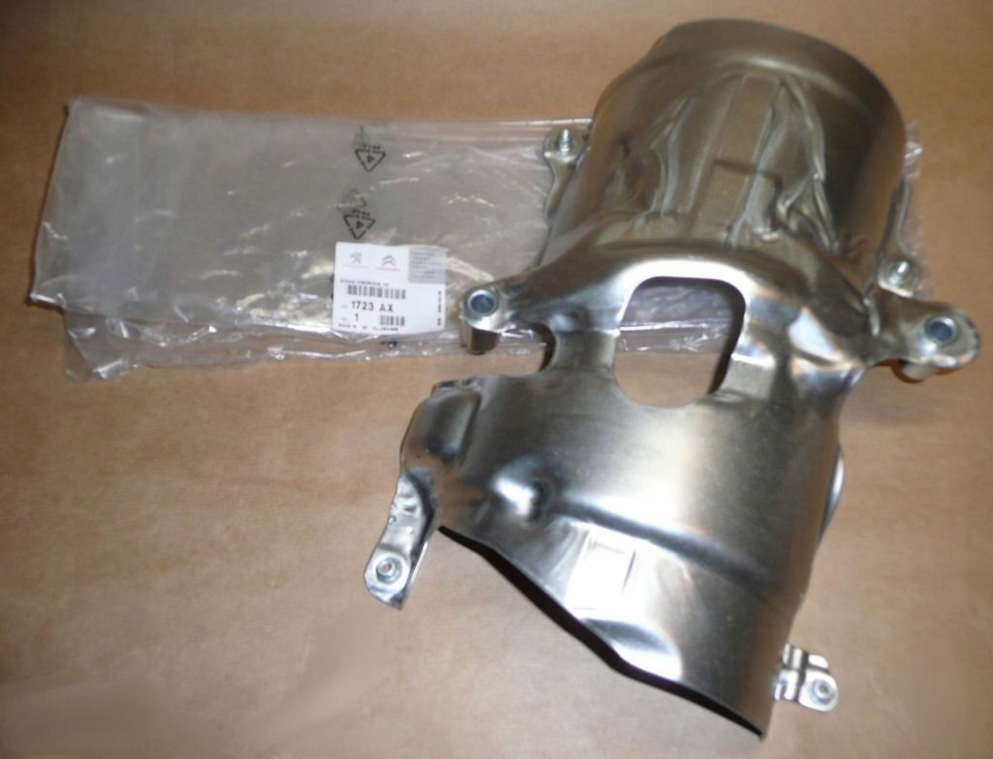 Kryt Kolektoru C BERLINGO,C3 1.6HDI 1723.AX