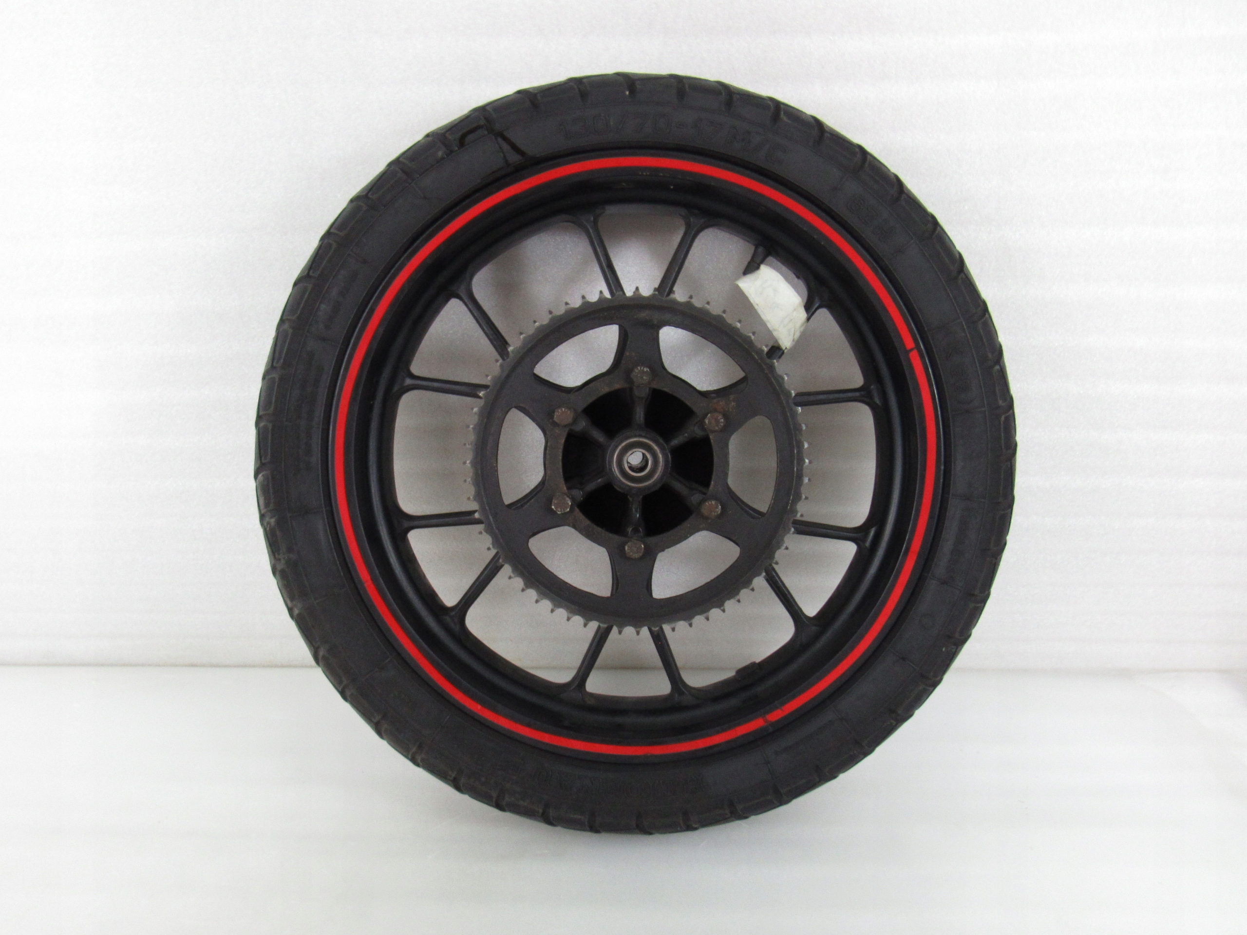 Обод задний + шина Aprilia RS4 125