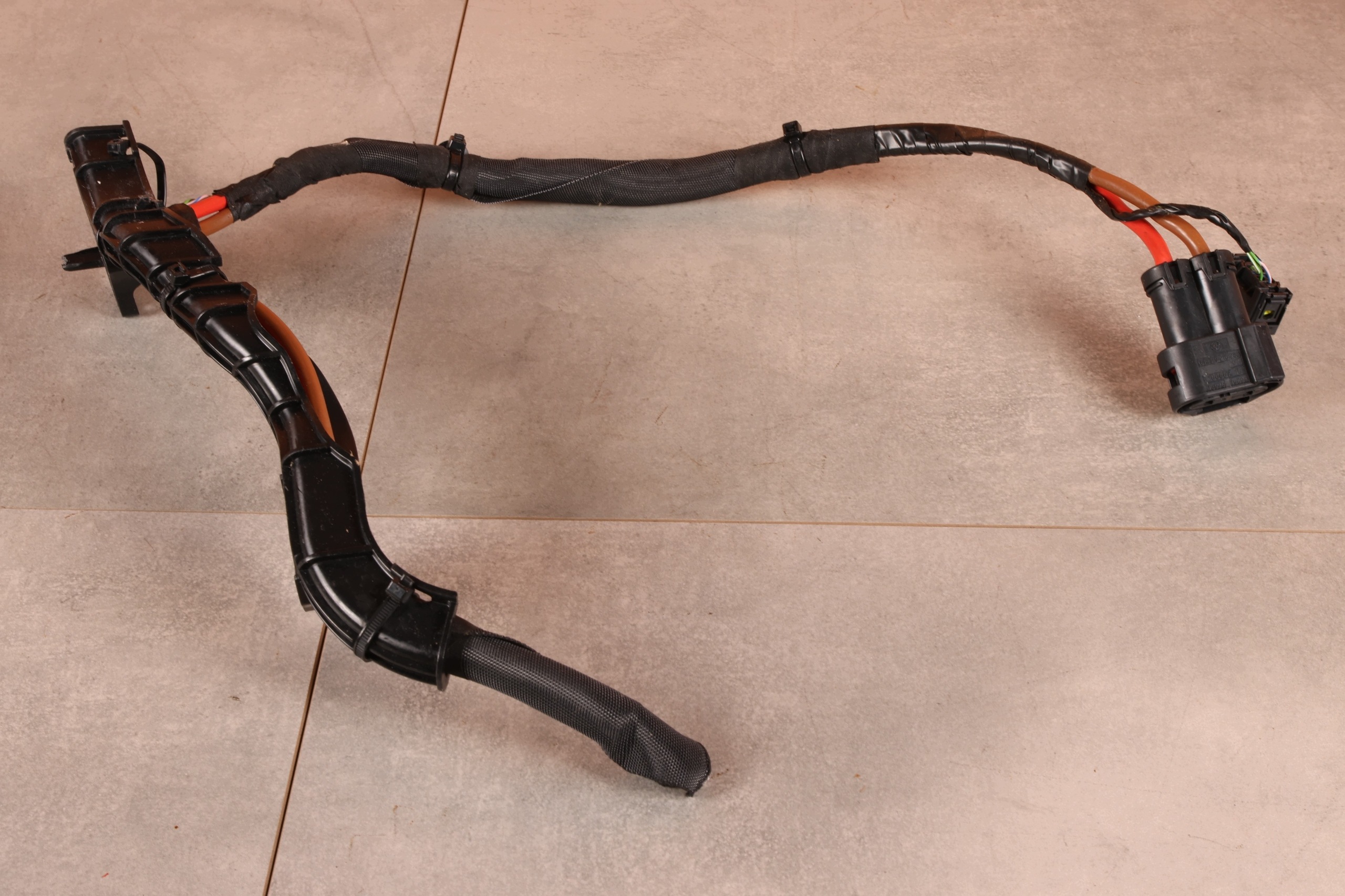 BMW i4 G26 bundle wiring KABEL connecting spoiler steering rack steering wheel of control