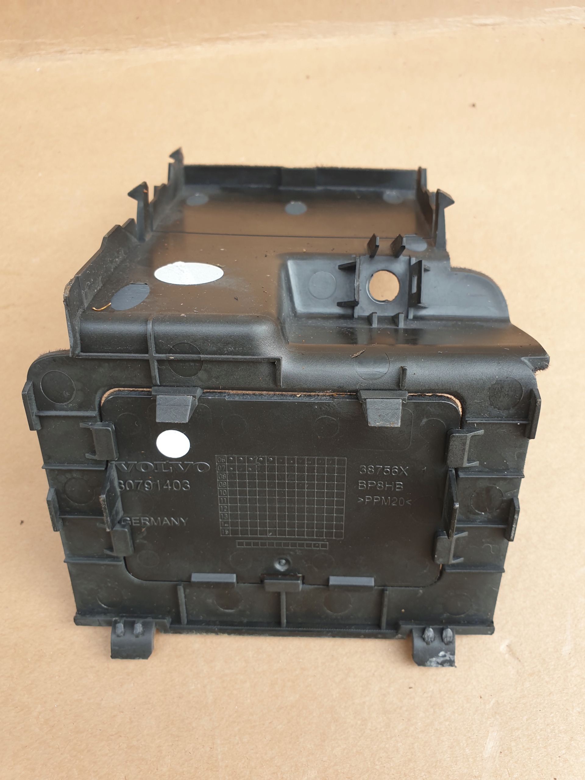 Insert Tapis Console Moyen VOLVO C30 OE EU