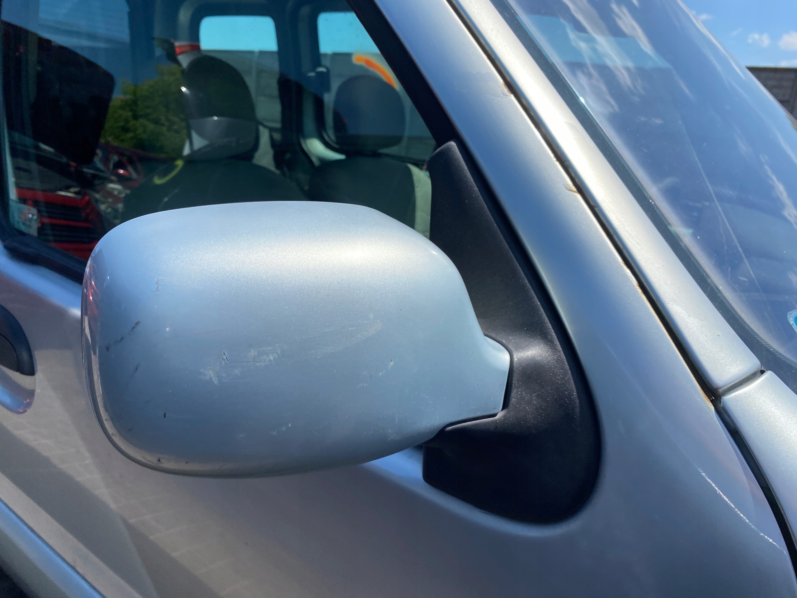 mirror right manually Renault Kangoo 1 and FL 02-08 kod lakieru TEB 64