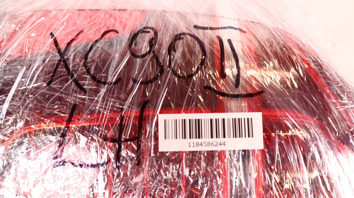 volvo XC90 II фонарь левый 31353165