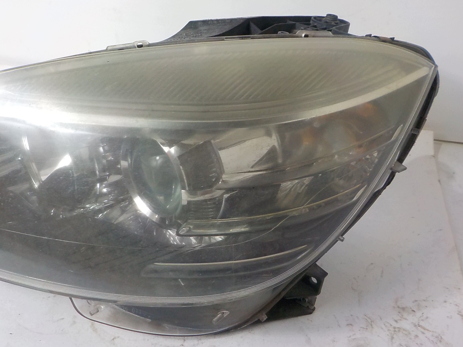 MERCEDES-BENZ CLC W203 light left front front UK A2038205959