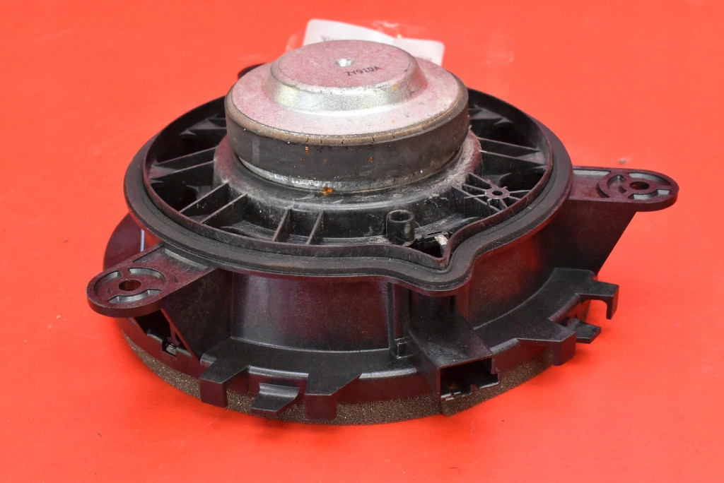 speaker left rear part VOLVO XC60 1 and 08-13