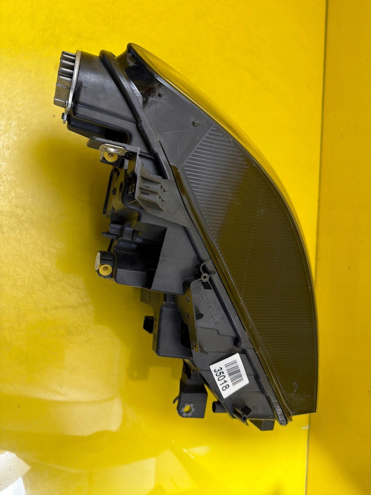 light left front VW ID3 ID 3 IQ Light 10B941035A