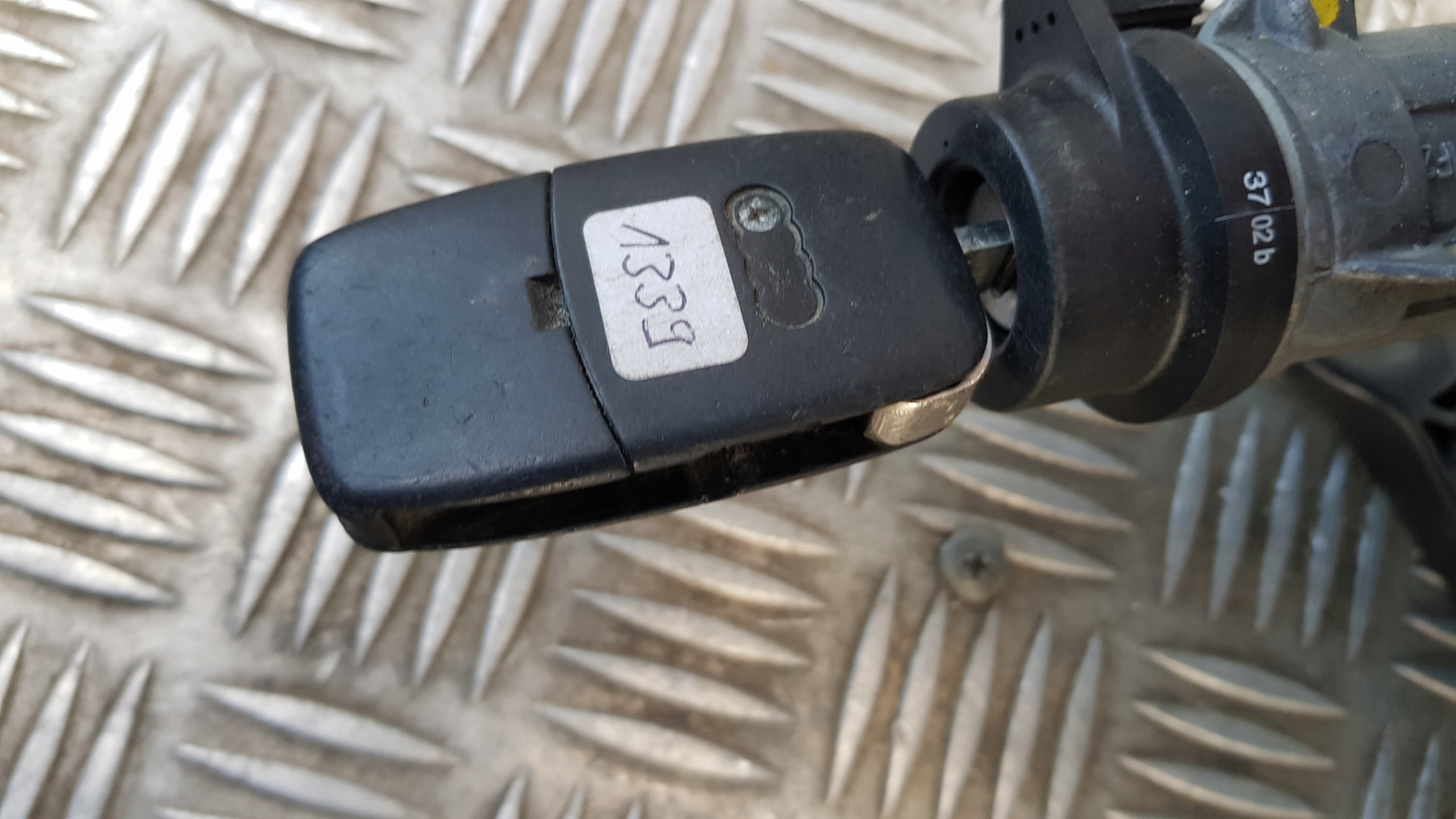 AUDI A4 B6 1.9 tdi computer ignition key 038906019JP