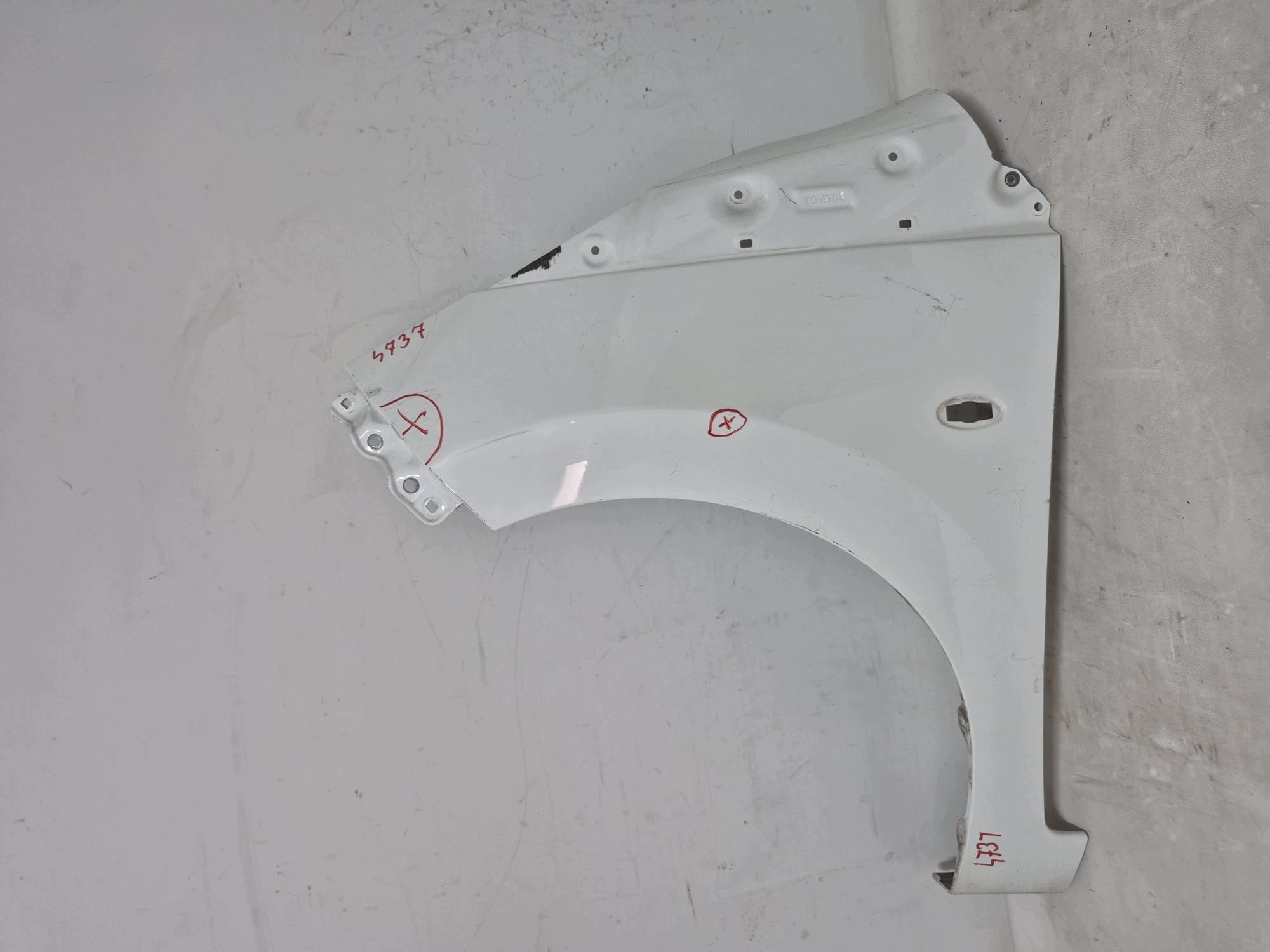 TOYOTA AYGO II 2 14-22 fender front front left