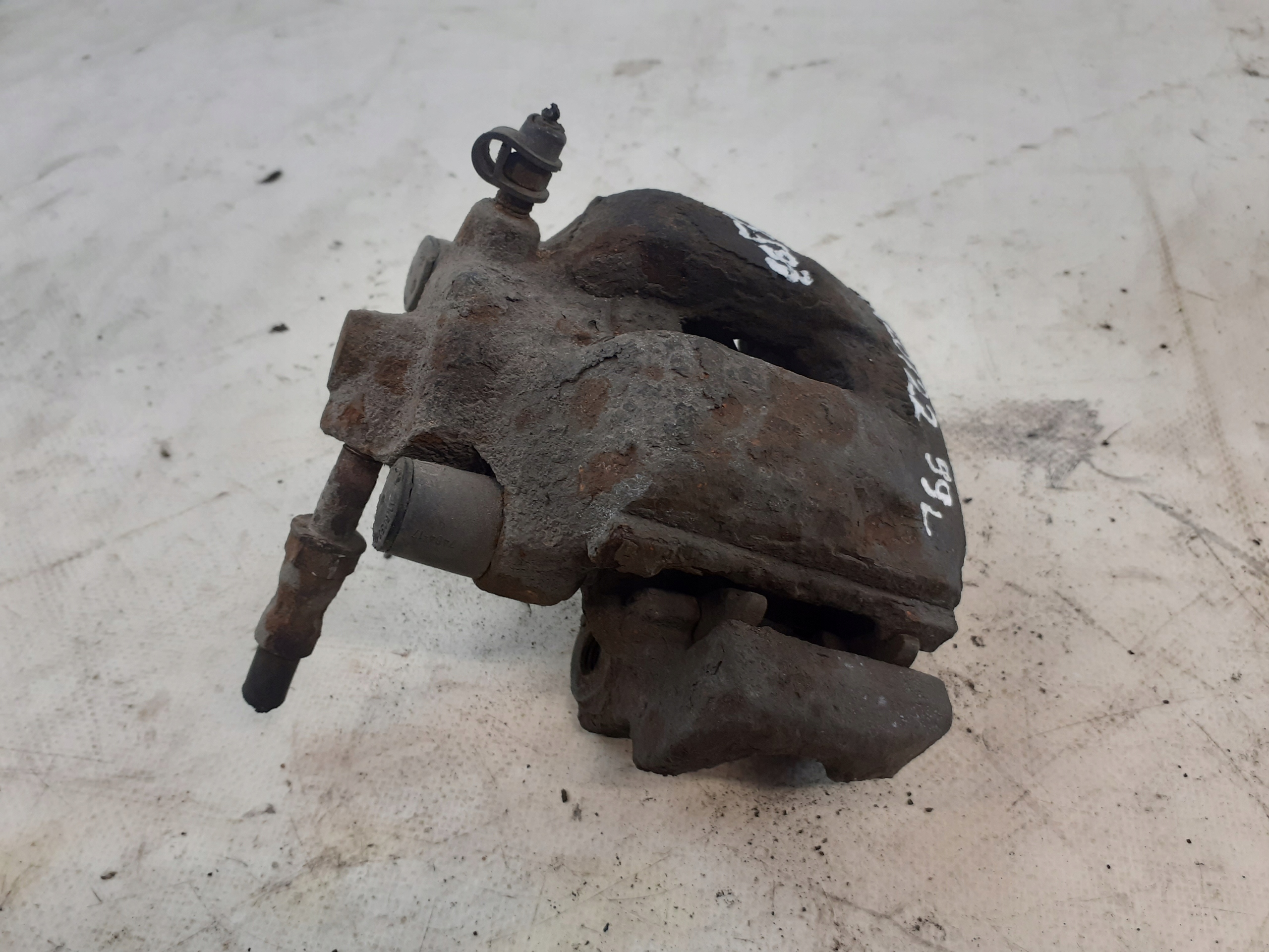 BMW E46 caliper brake right rear part