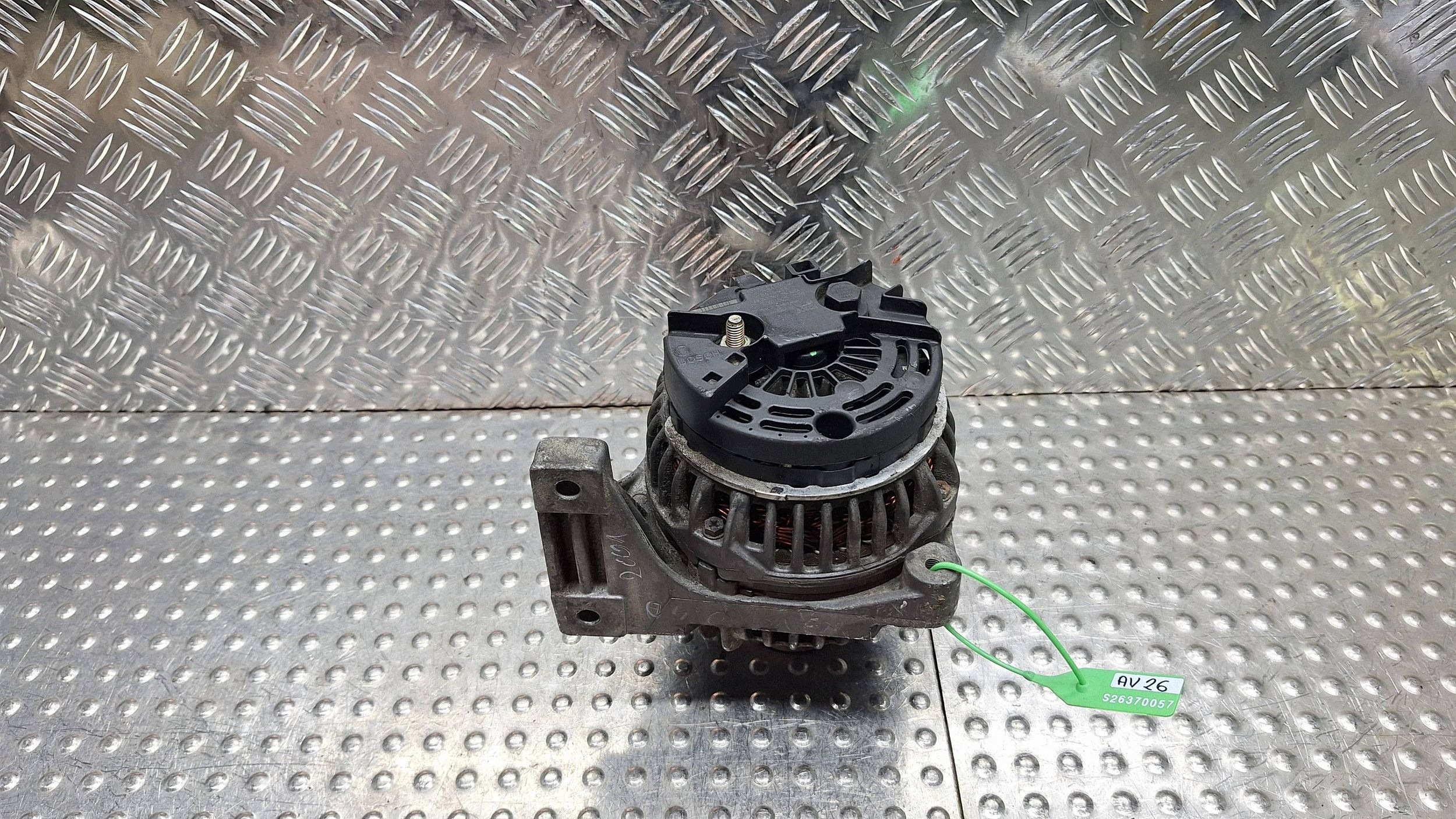 alternatore 140A 8676498 VOLVO S80 e S60 V70 II 2.4 D
