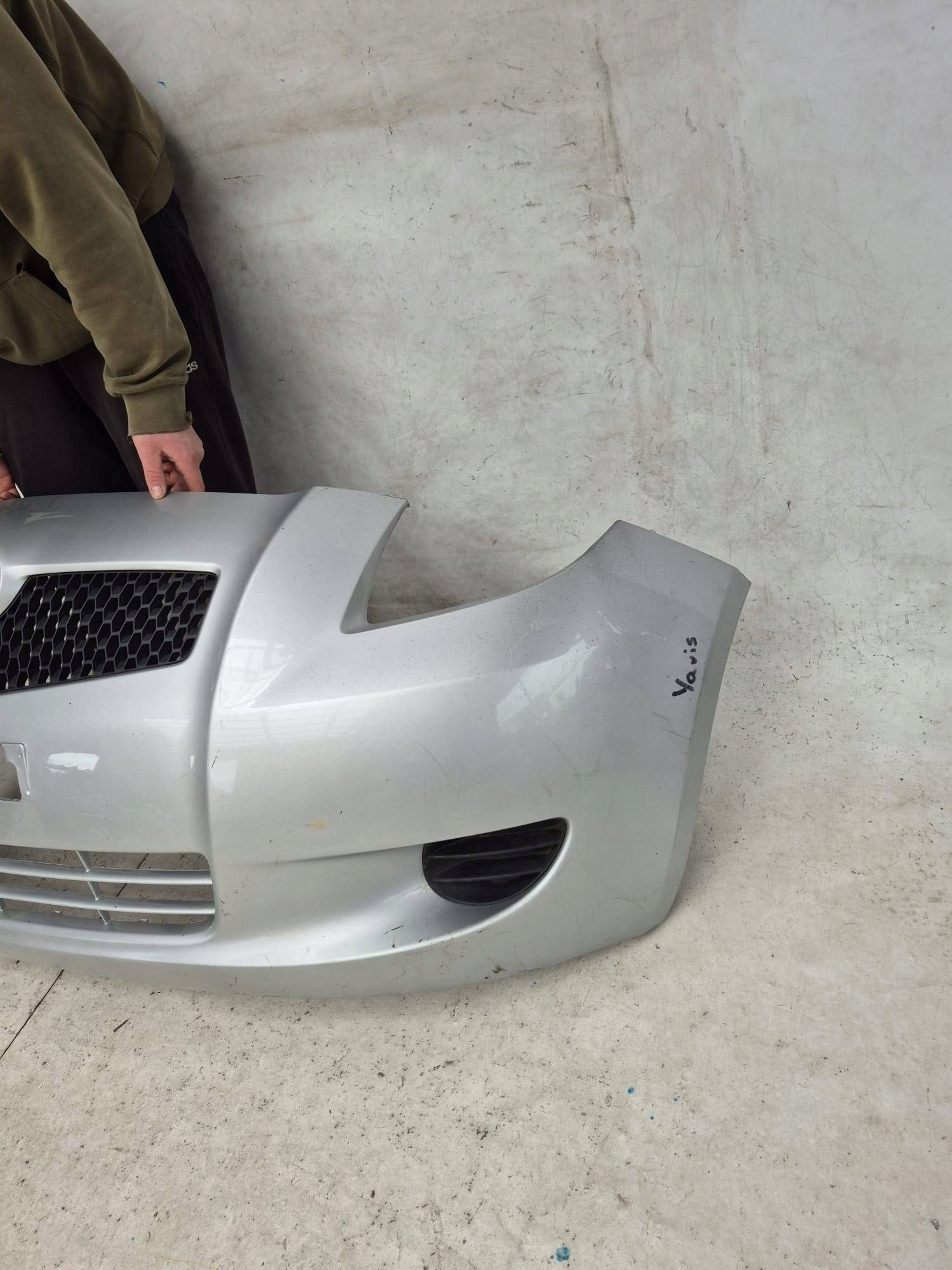 TOYOTA YARIS II 2 05- bumper front front 52119-0D130