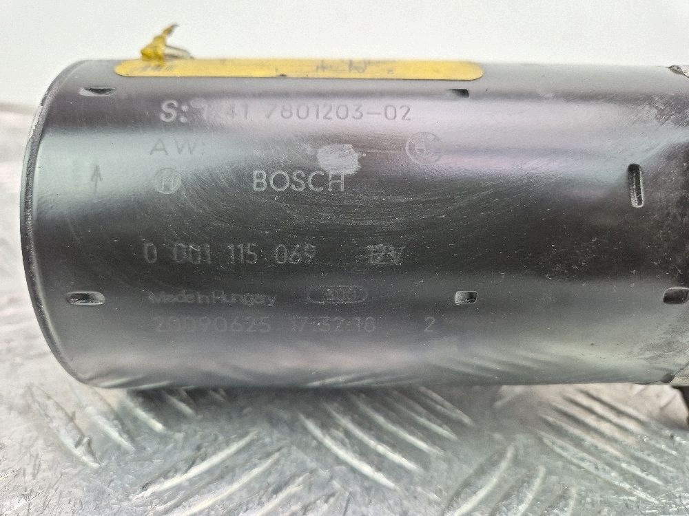 BMW 5 E60 E61 520d 2.0 moteur du démarreur N47D20A 7801203