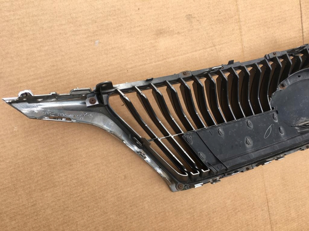 GRILL ATRAPA ZDERZAKA CHROM LEXUS RX 09-12 Typ samochodu Samochody osobowe
