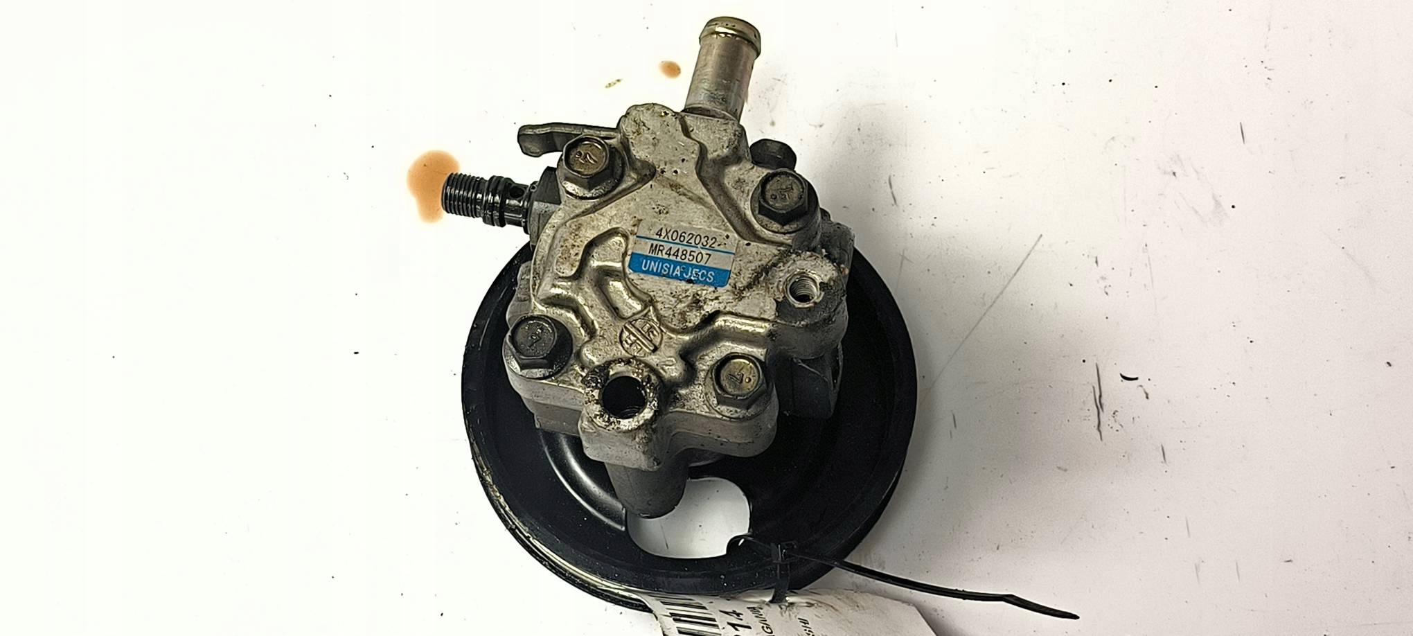 Pompa servosterzo MR448507 MITSHUBISHI MONTERO
