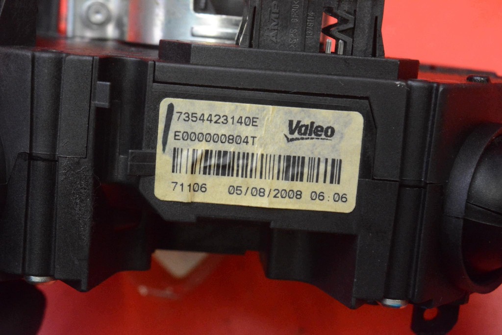 DEVIO LUCI TERGICRISTALLO TERGI PAJAK 7354423140E FIAT LINEA 06-12