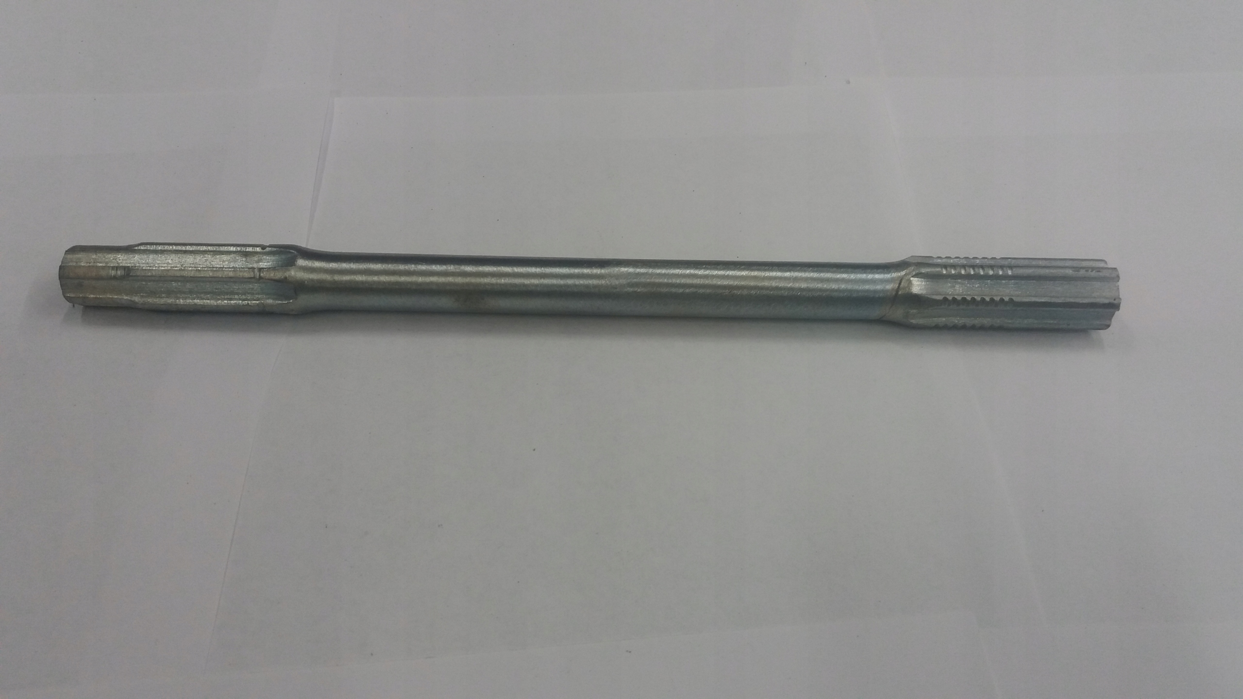 Hnací kardanový válec dnapr ural k-750 m-72