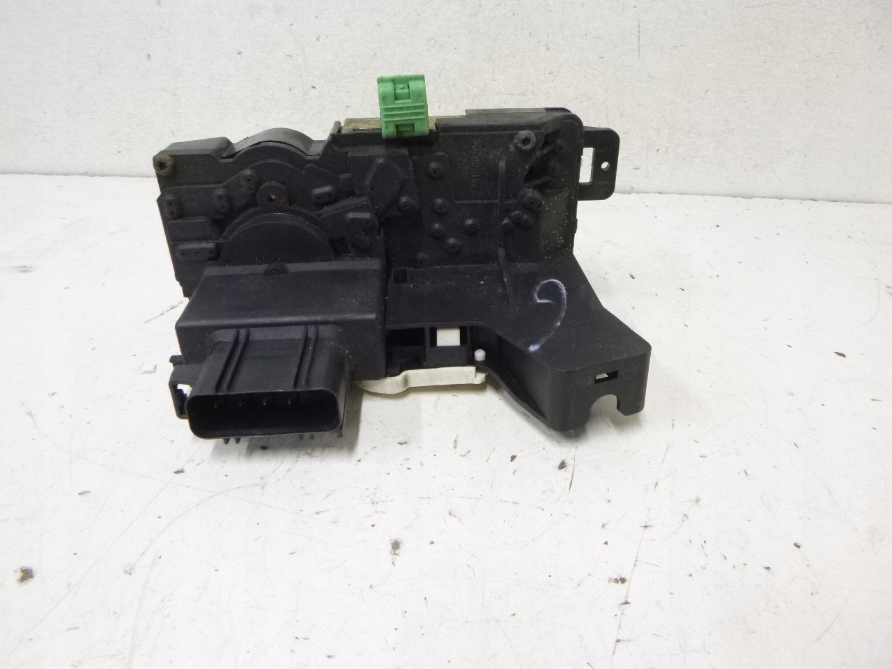 lock door front right Jaguar S Type Lift 05r.