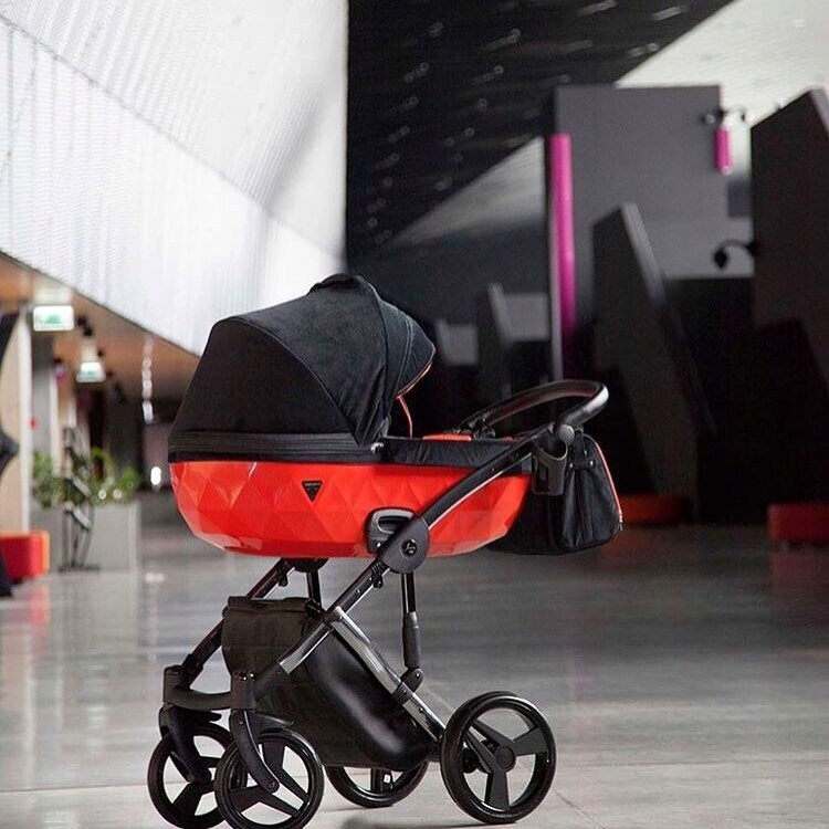 wózek dziecięcy Diamond S Line V2 Junama 4w1 czerwony 01 | COSMO Stelaż Aluminiowy