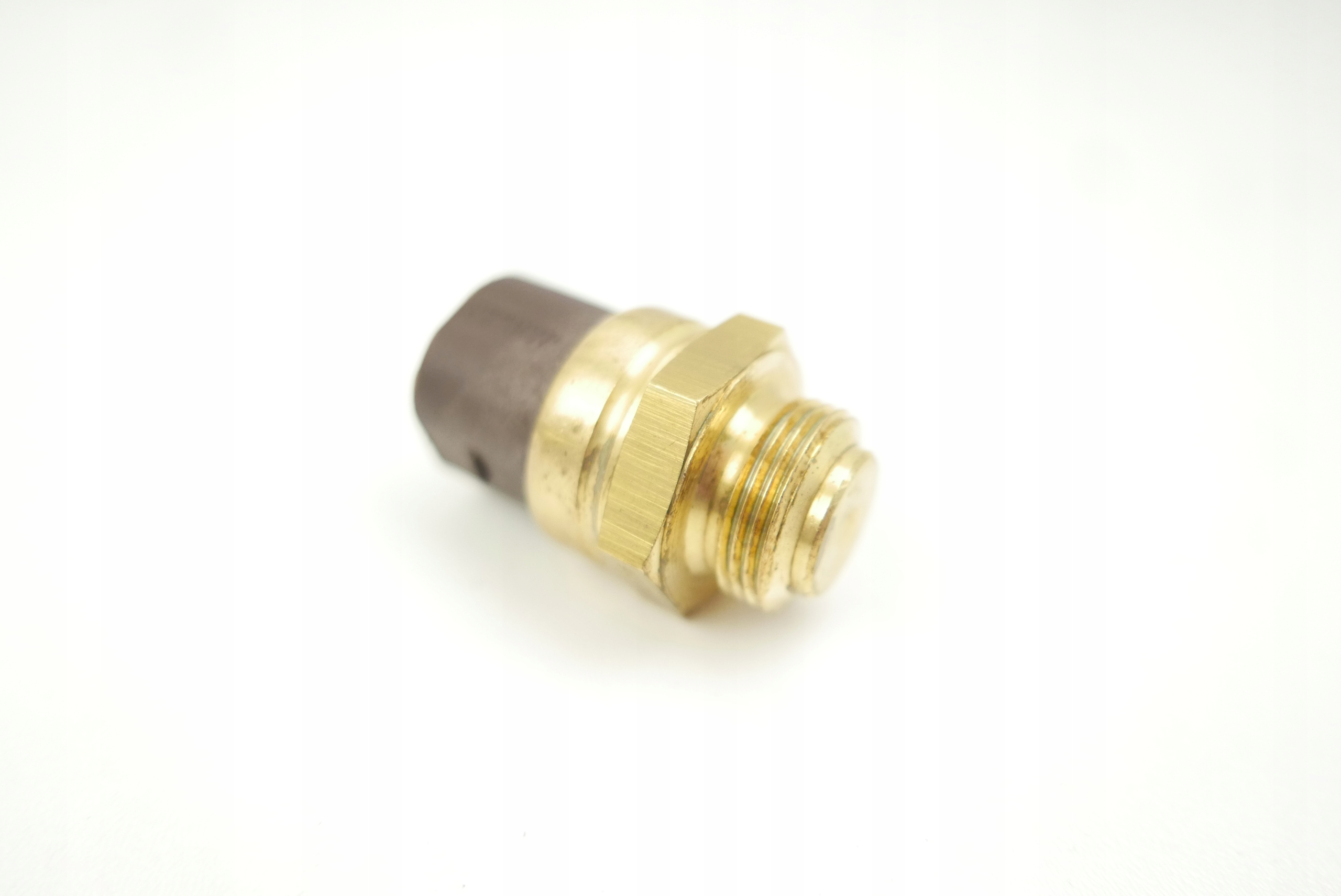 WŁĄCZNIK WENTYLATORA VW GOLF III IV PASSAT B3 B4 Typ samochodu Samochody osobowe