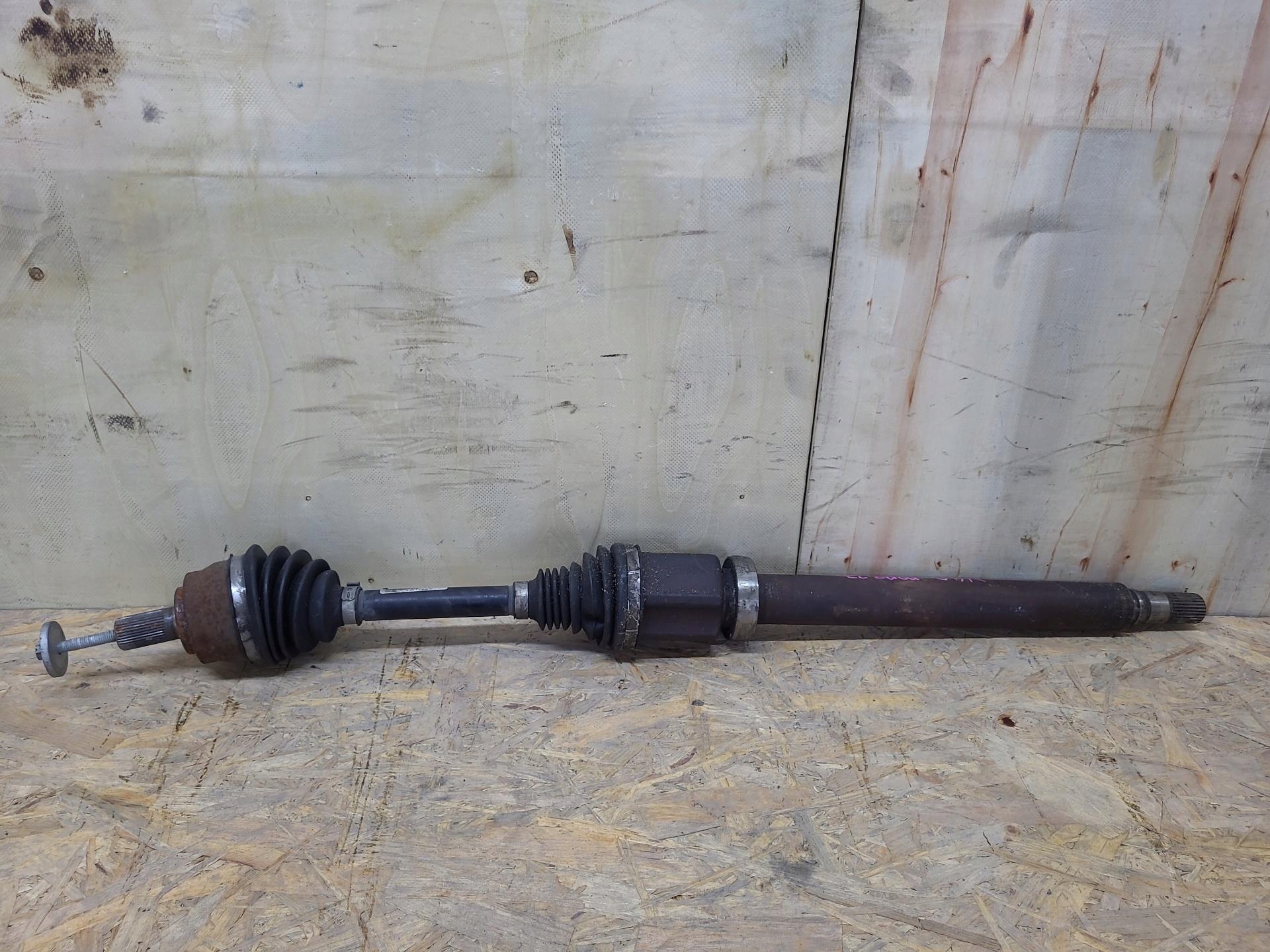 semi-axis front right side Volvo V40 2 2014 10303059