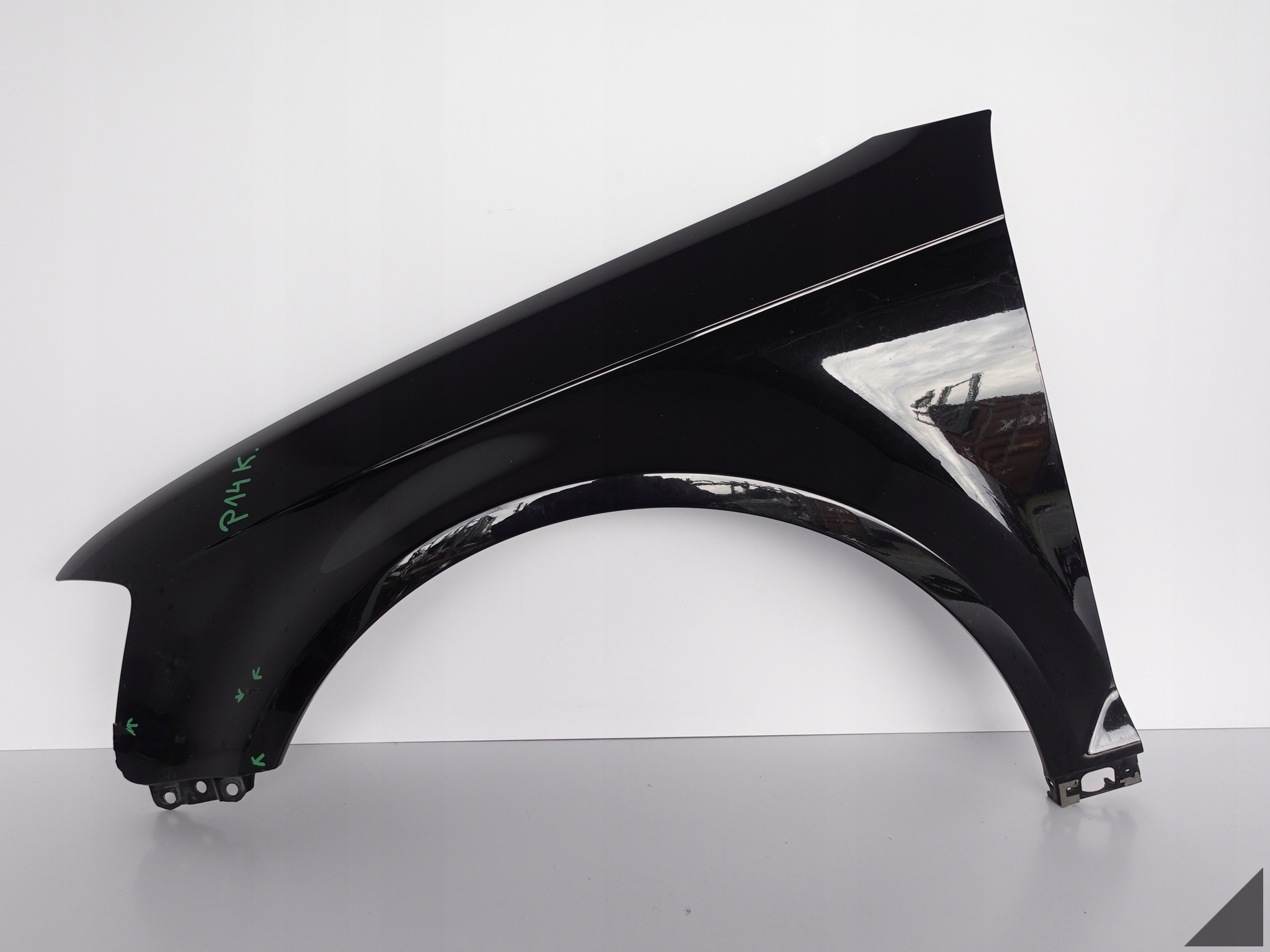 AUDI RS3 8P0 09-12 CARBON fender left front