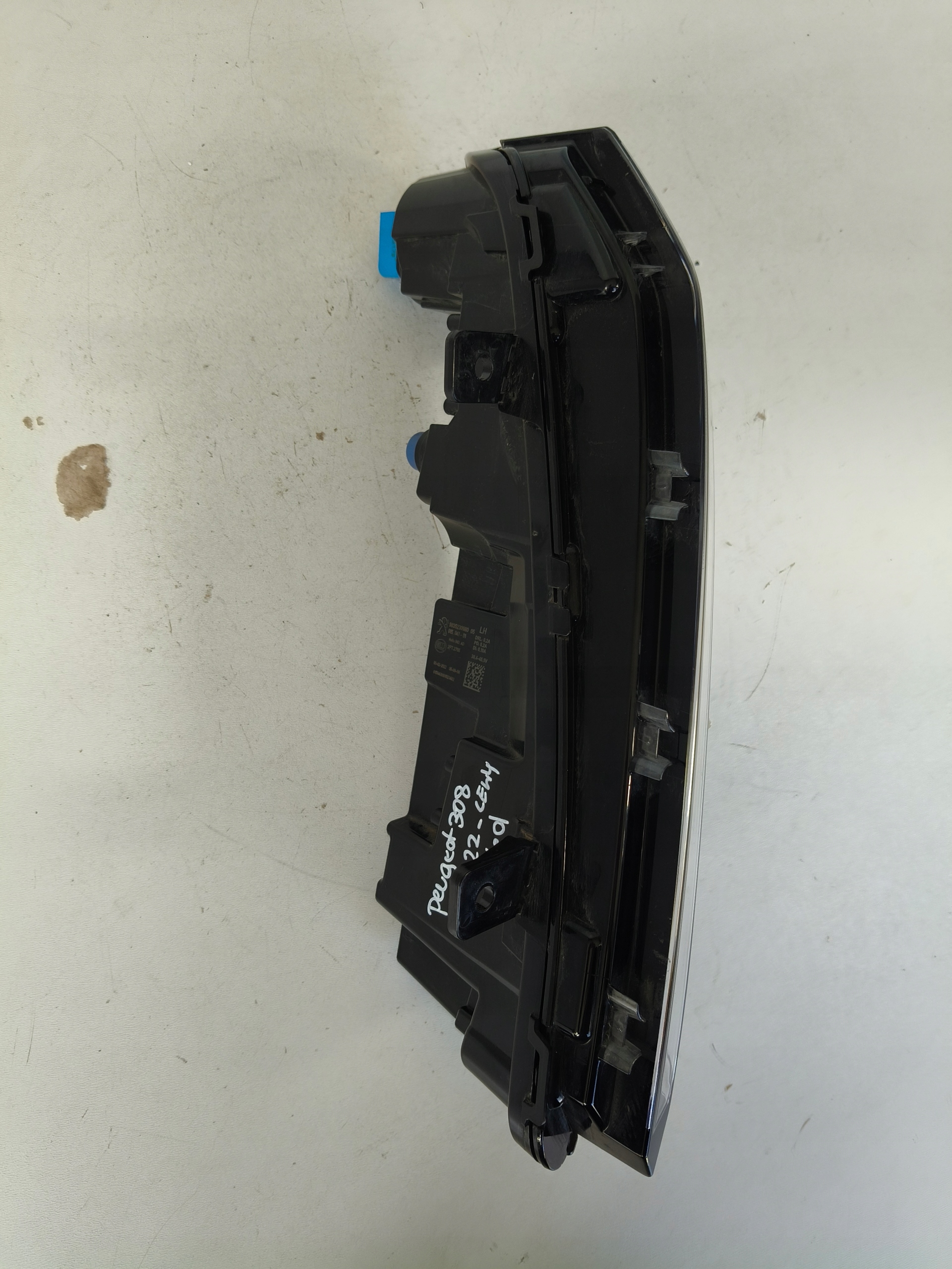 Nebelscheinwerfer links PEUGEOT 308 III LED DRL 22