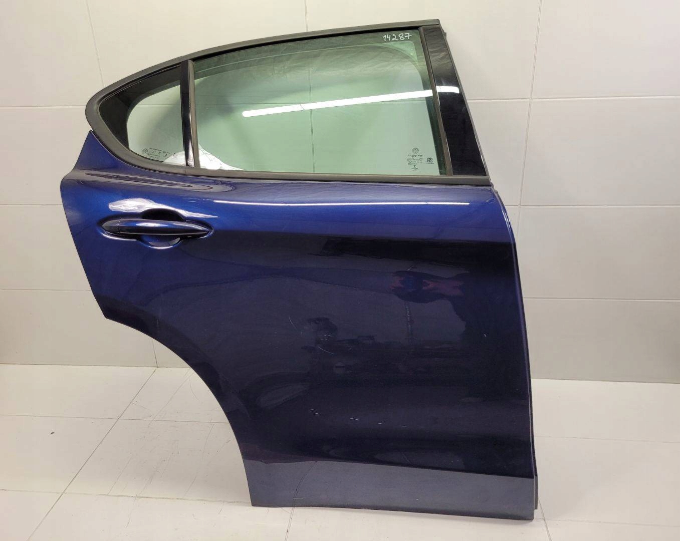 door rear part right side Alfa Romeo Stelvio 2017