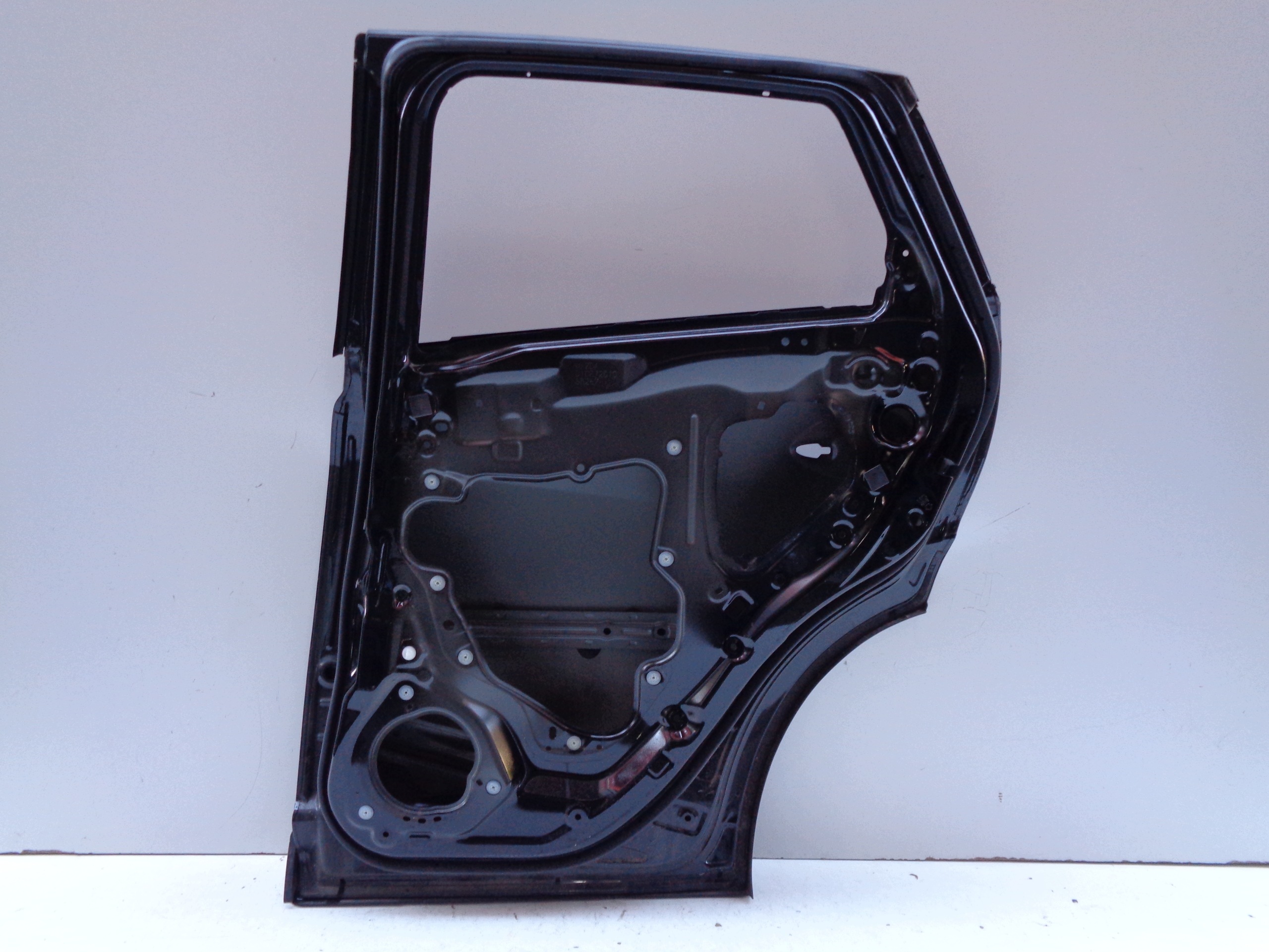 door right rear. MAZDA CX3 15- NR 53861
