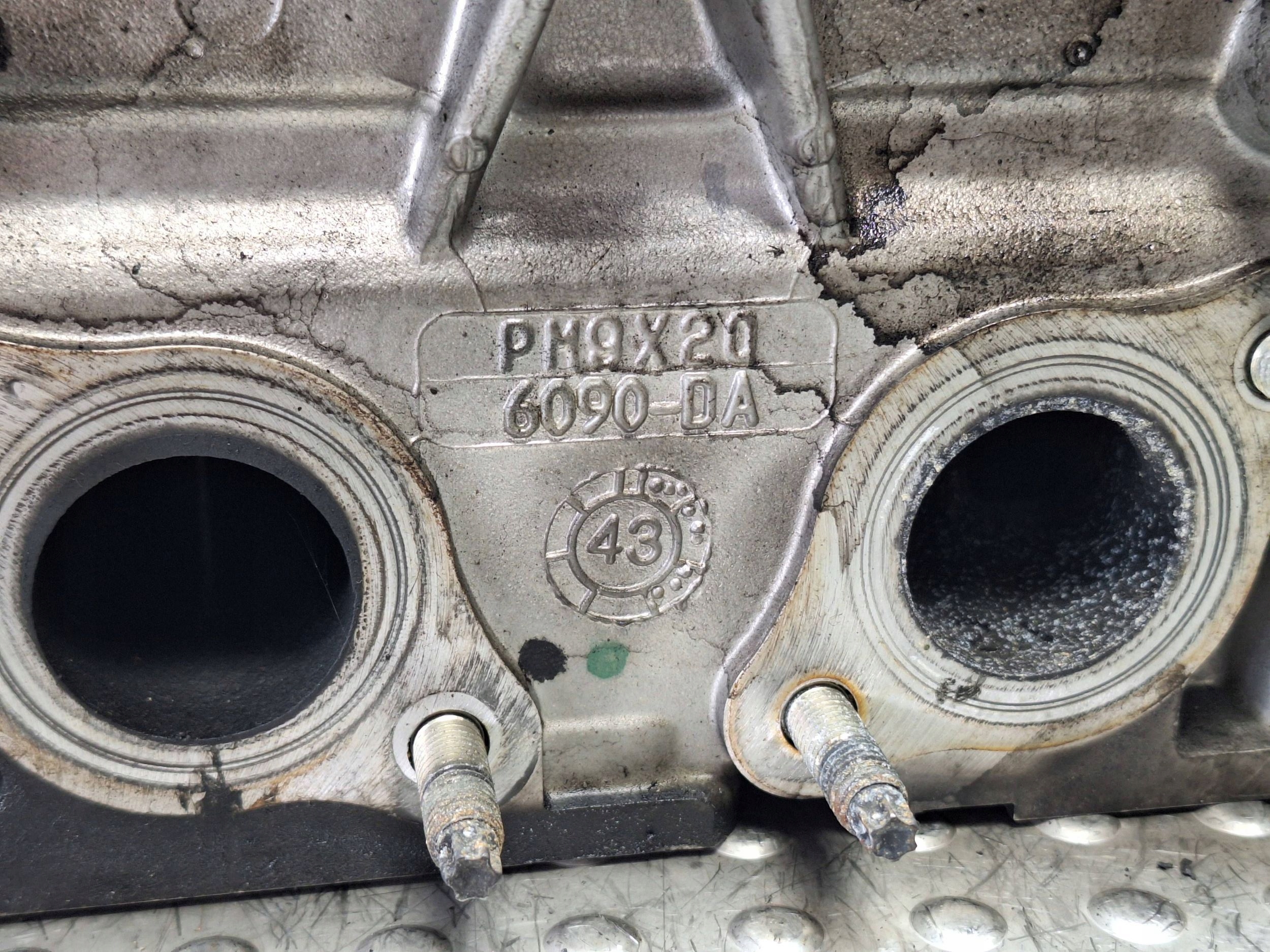 hlava vačky RANGE ROVER SPORT 3.0 D 9X2Q-6090-DA