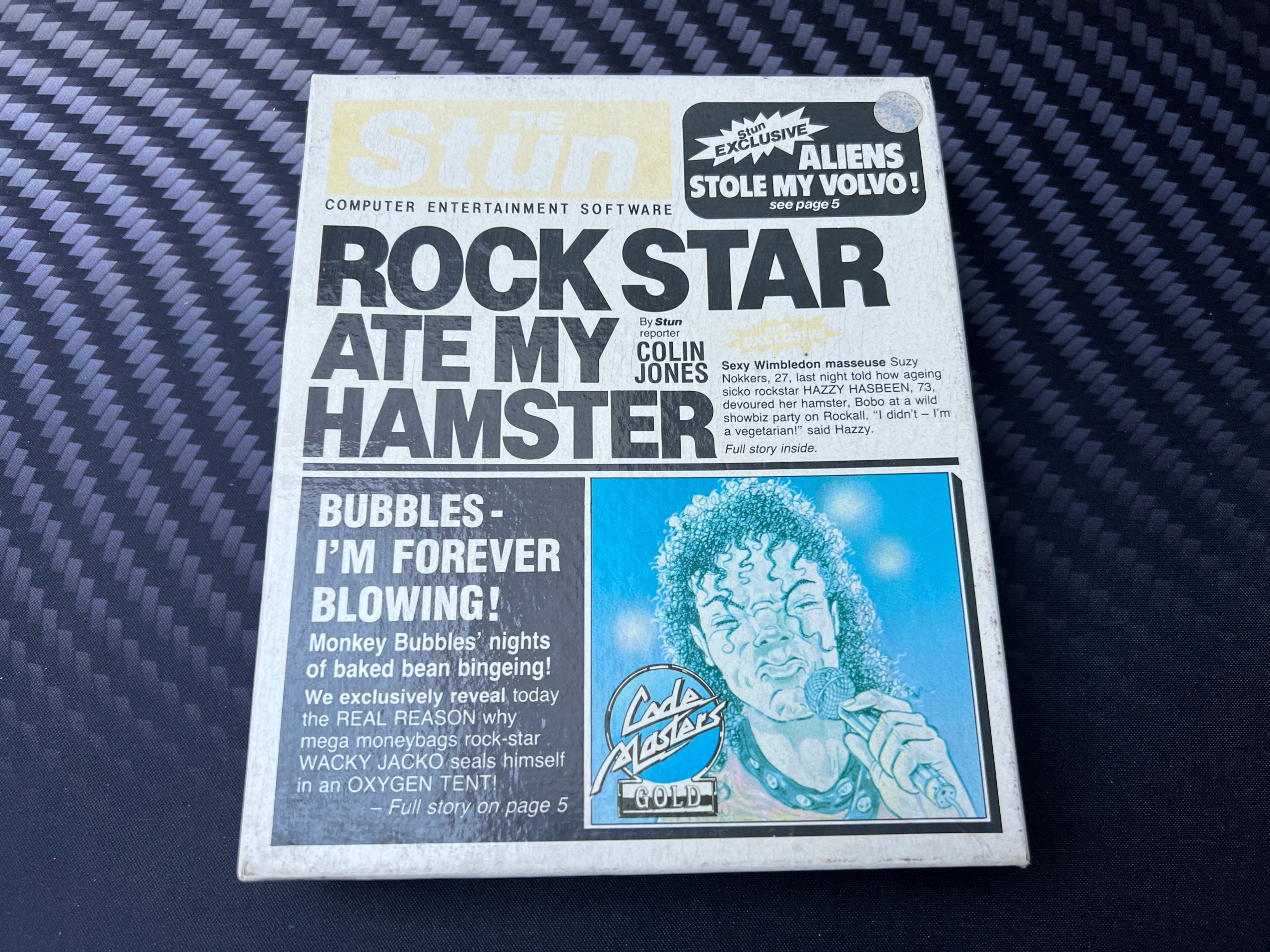 COMMODORE 64/128 GRA W BOXIE - ROCKSTAR ATE MY HAMSTER