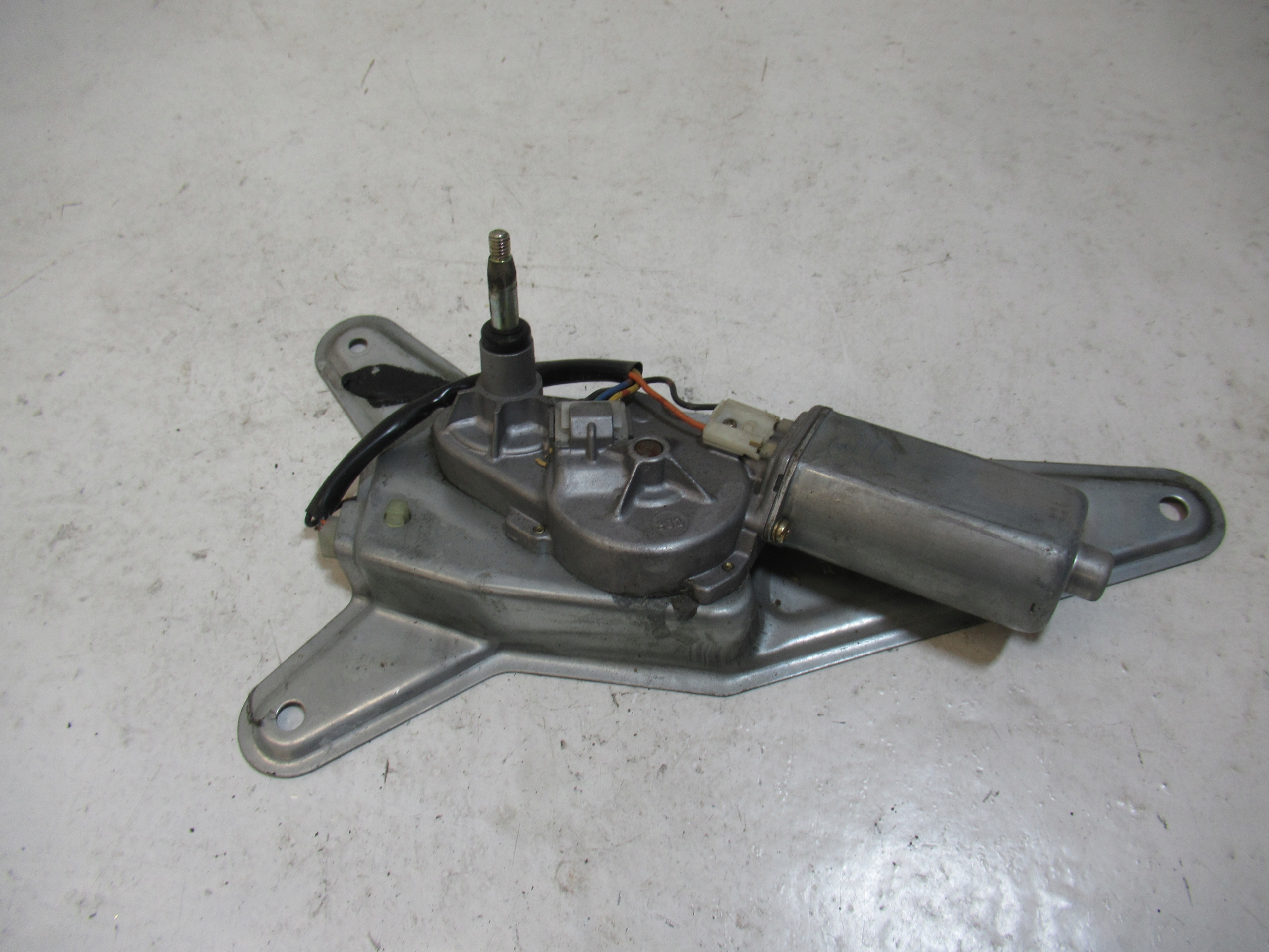 motorić brisača stražnje SUZUKI VITARA 34332-581